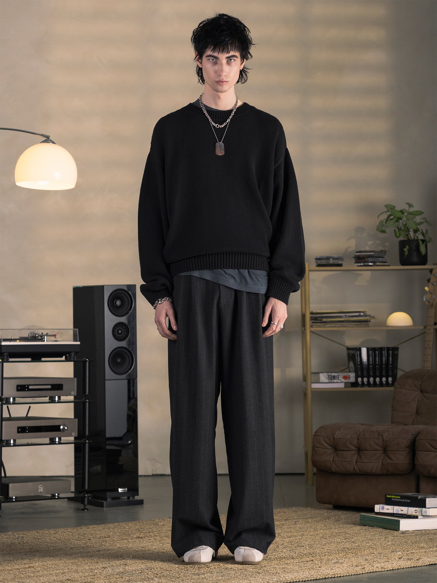 DIRTBAG SWEATER - BLACK