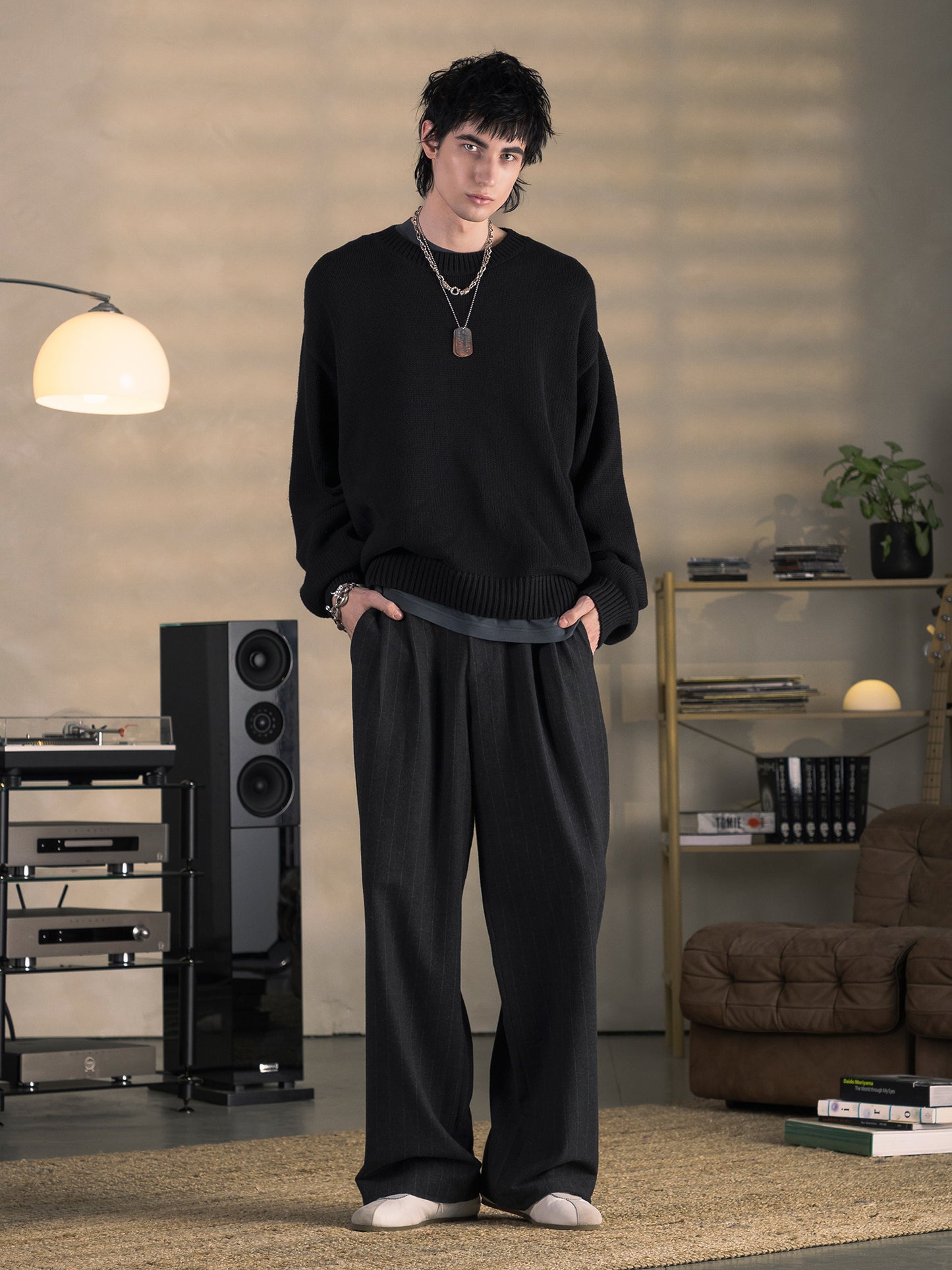 DIRTBAG SWEATER - BLACK