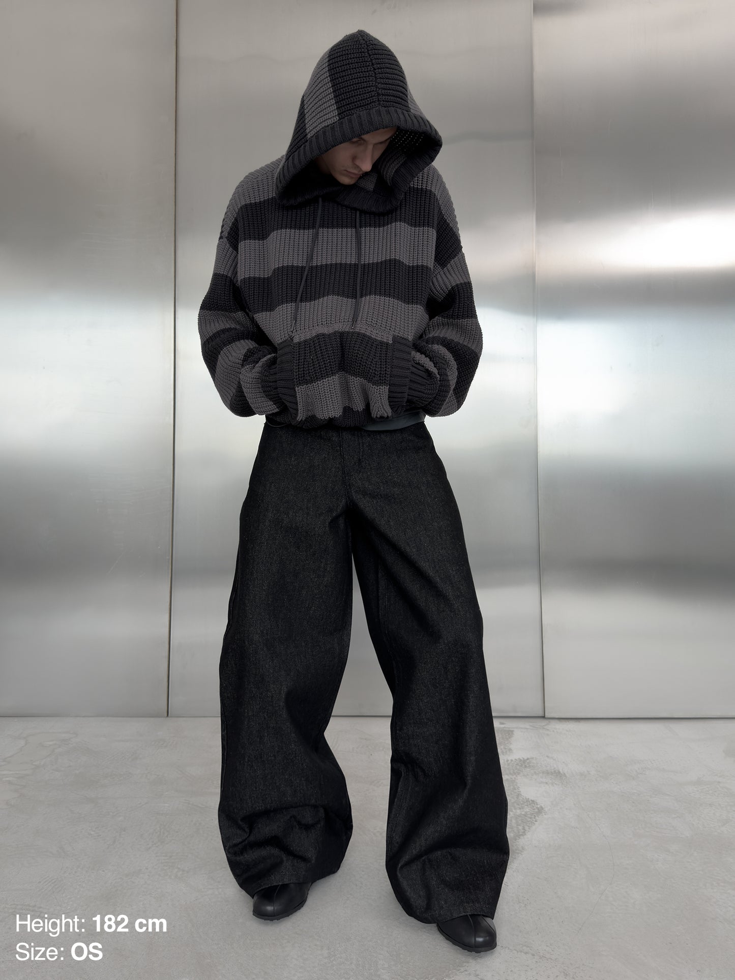 SWEATER HOODIE - STRIPED