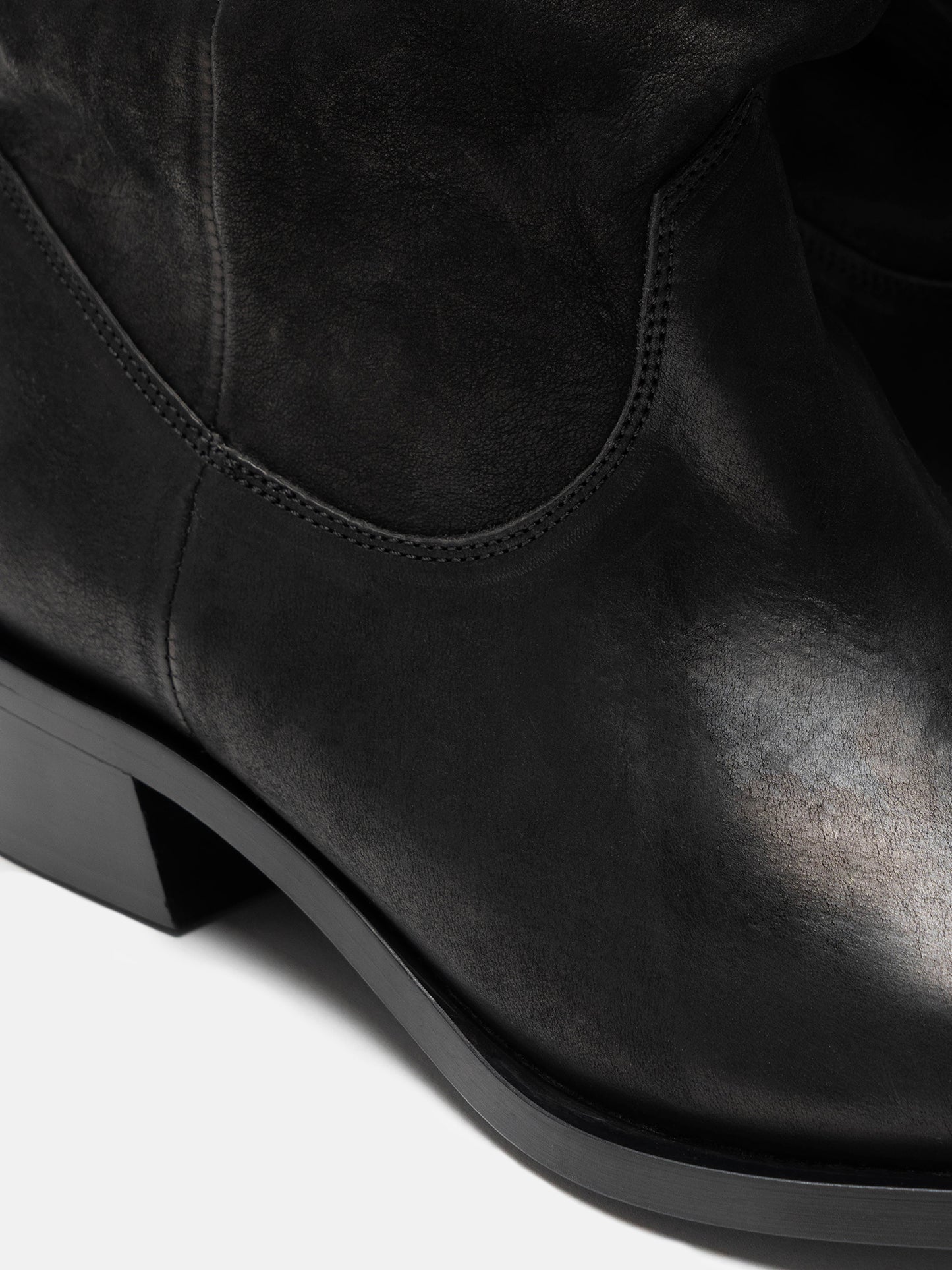 COFFIN BOOTS - BLACK