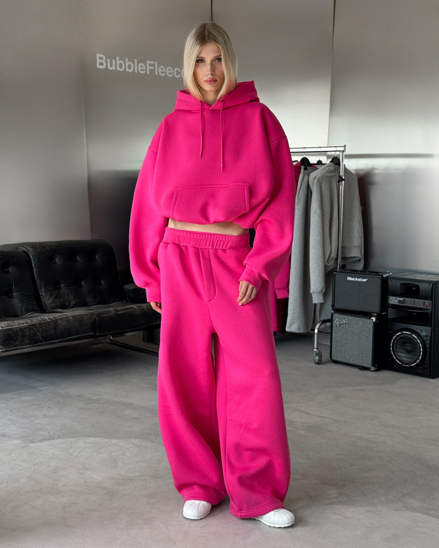 BUBBLE SWEATPANTS - HOT PINK