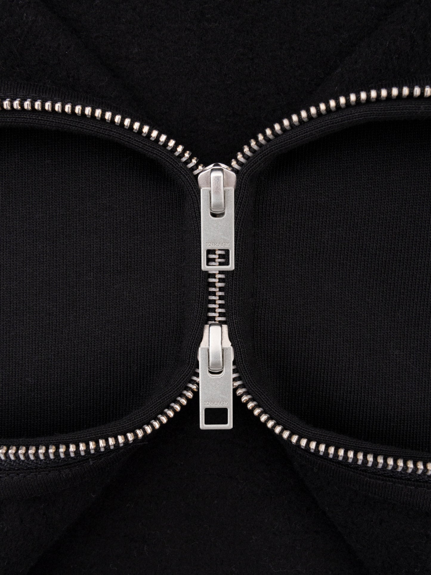 THE BLANC ZIP HOODIE - SCHWARZ