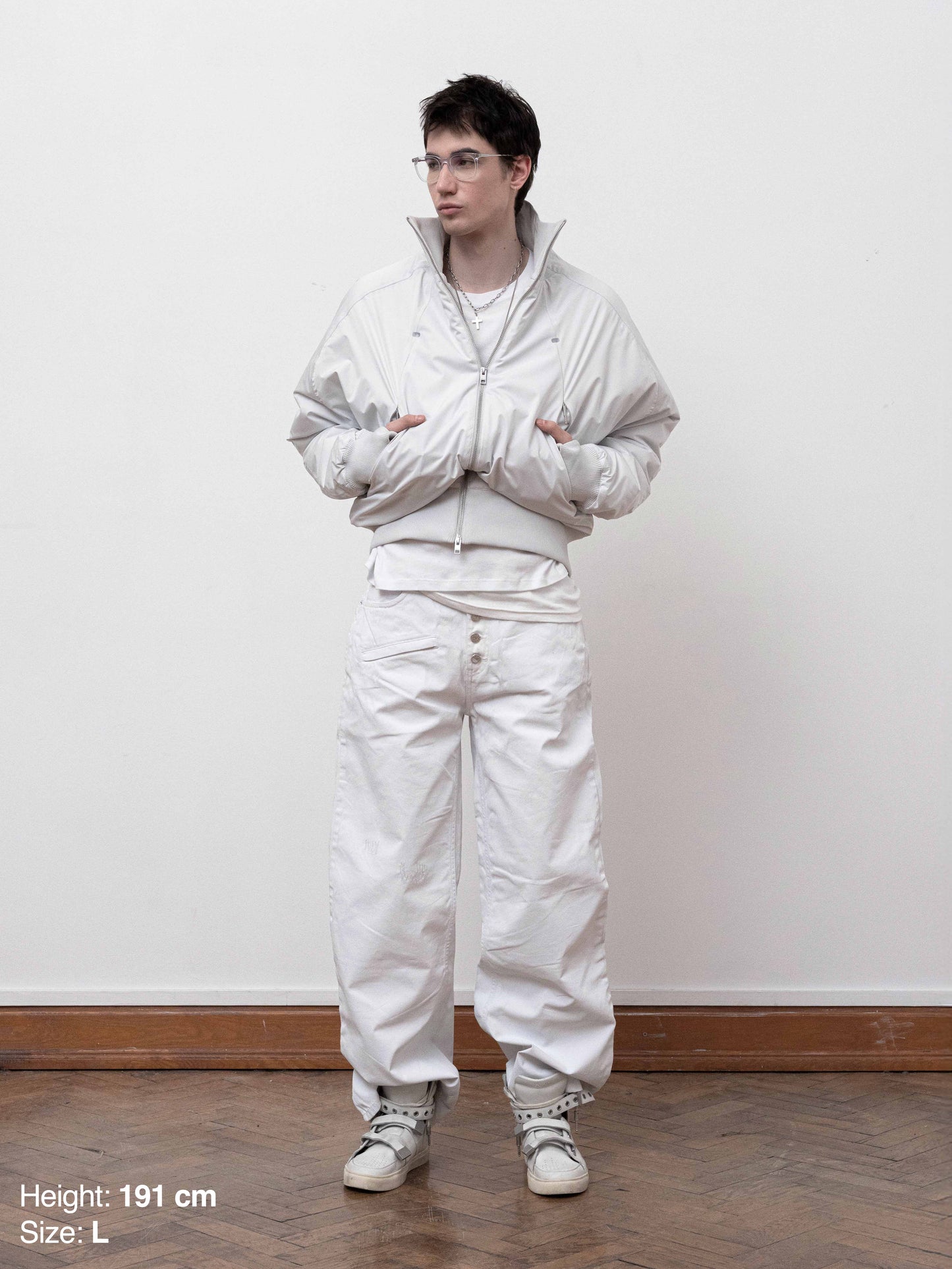 AUDIO BOMBER - WHITE