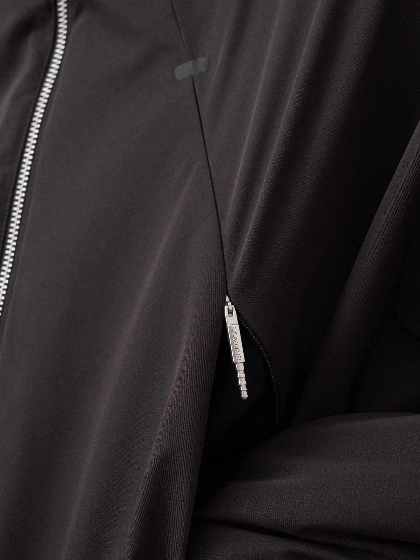 AUDIO BOMBER - DARK BROWN