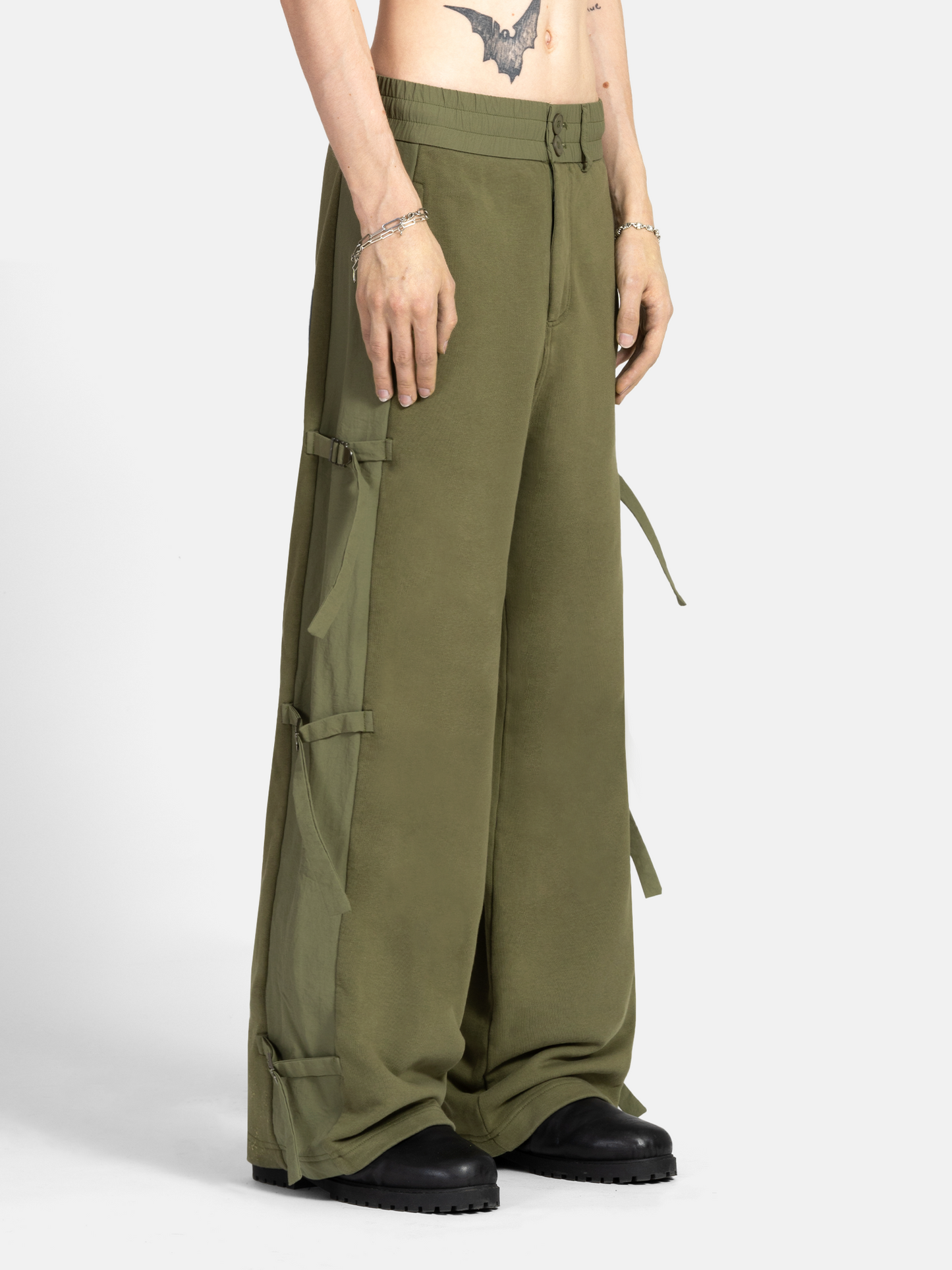 BATTLE SWEATPANTS - GRÜN