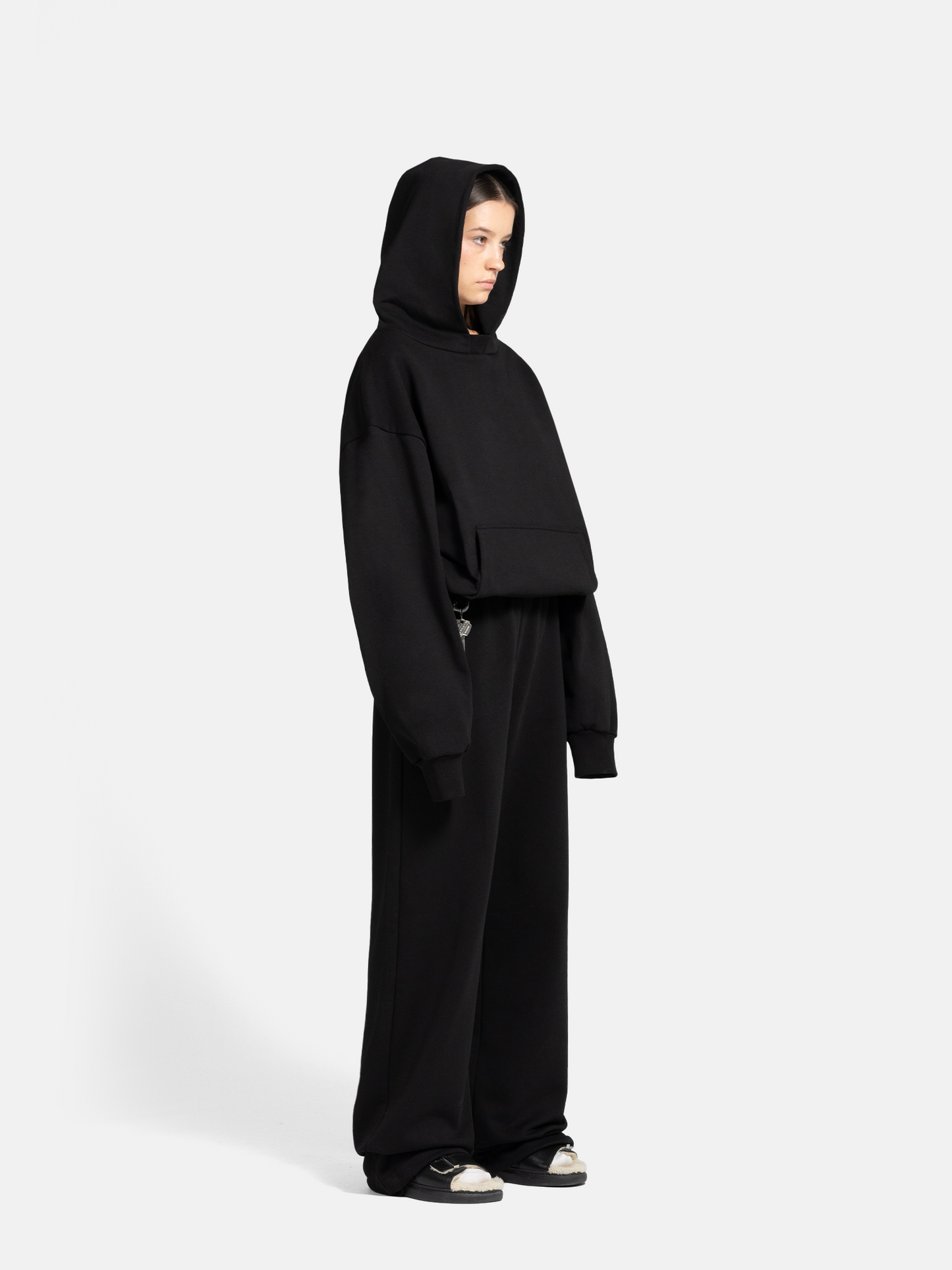 THE BLANC HOODIE - SCHWARZ