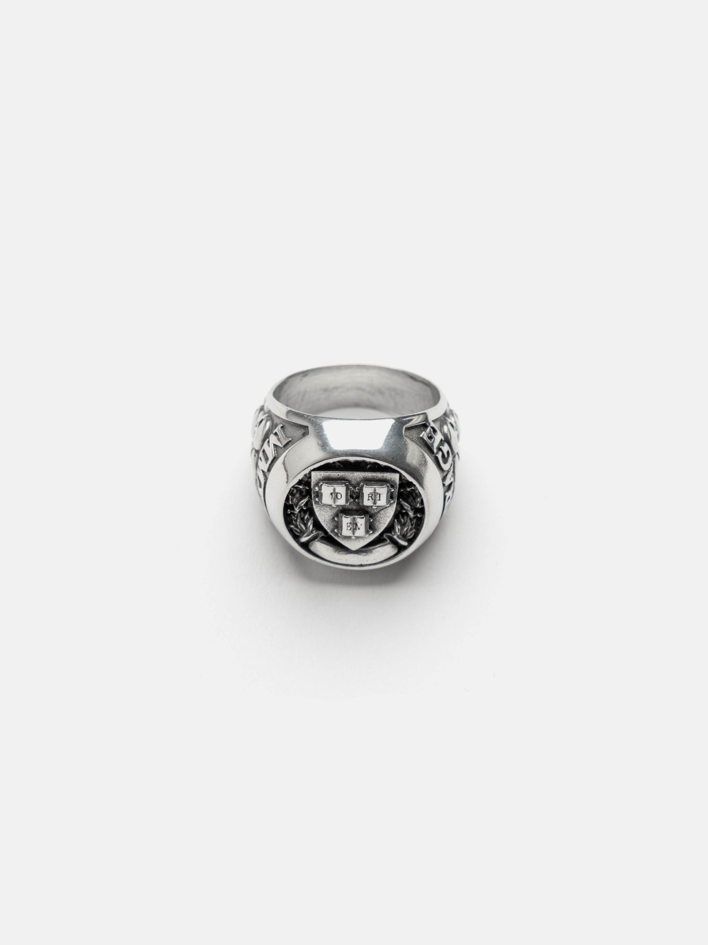 COLLEGE RING
