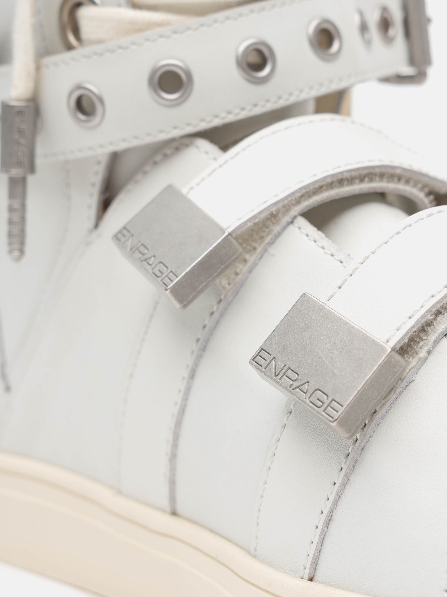 HIGH TOP SNEAKER - WHITE