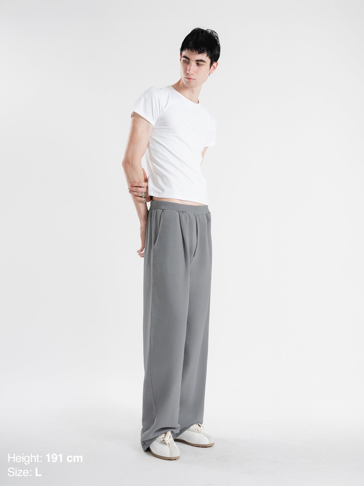 PLEATED SWEATPANTS - GRAY
