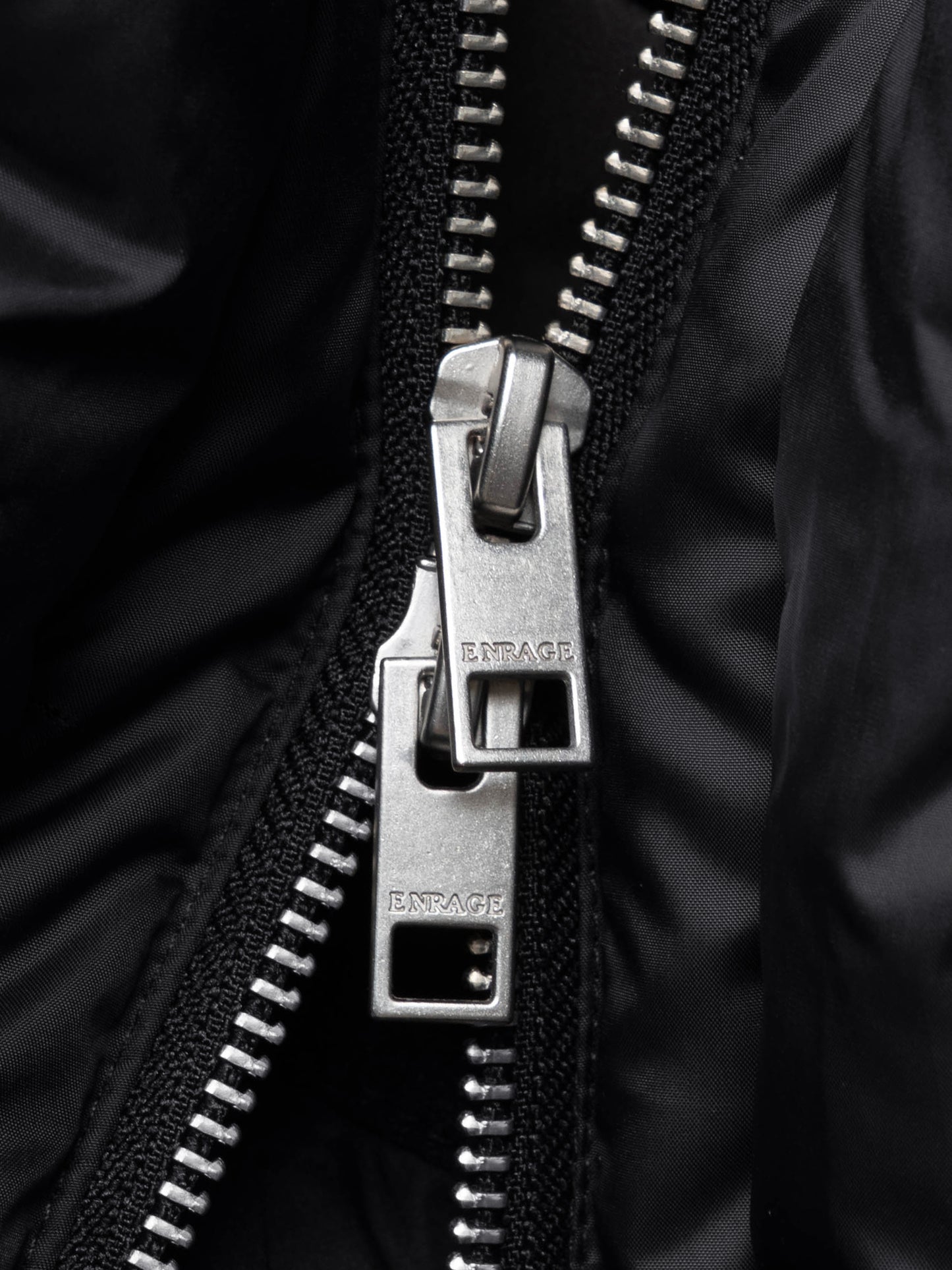 PUFFY JACKET - BLACK