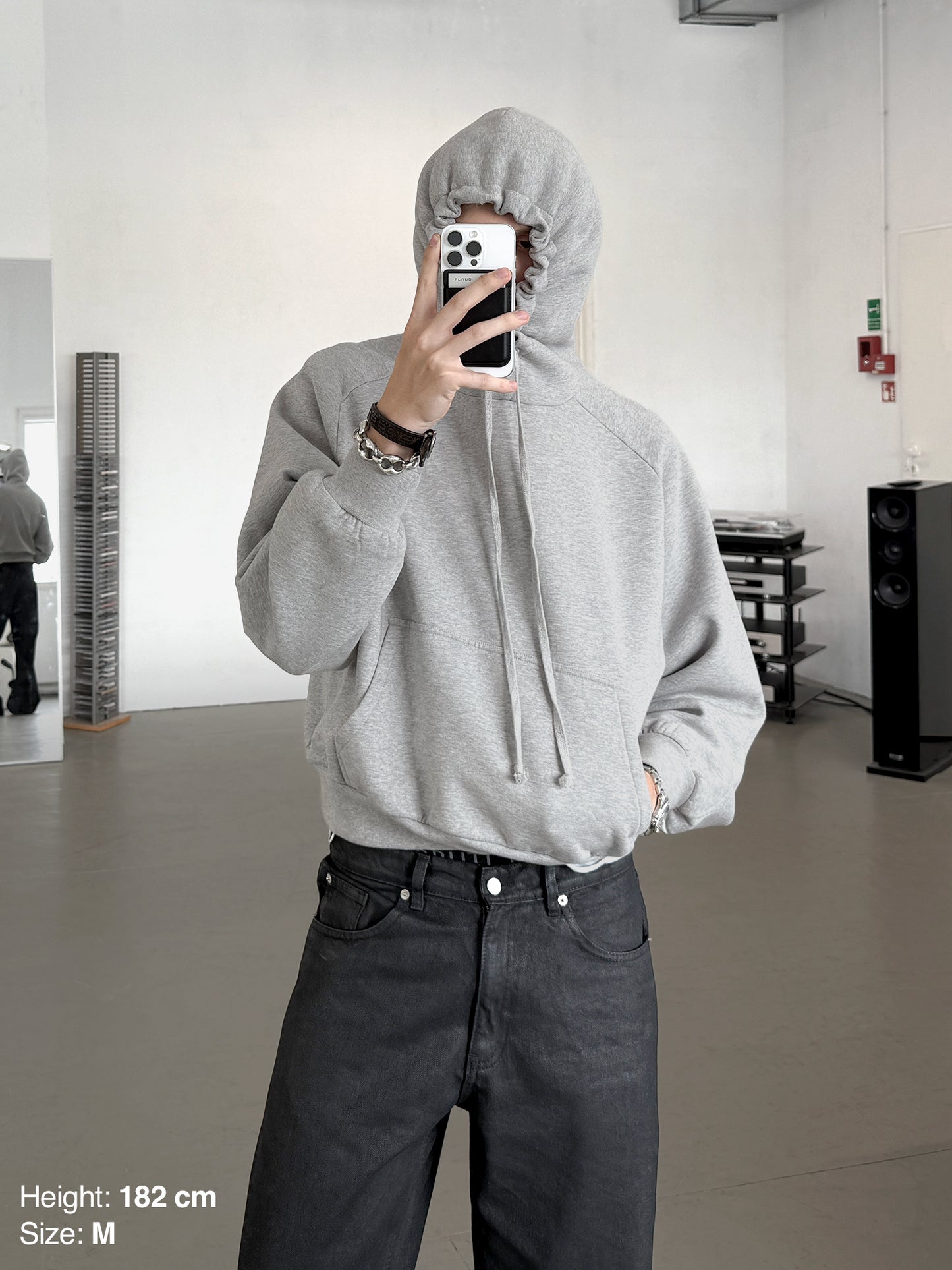 RETRO DRAWSTRING HOODIE - GRAY