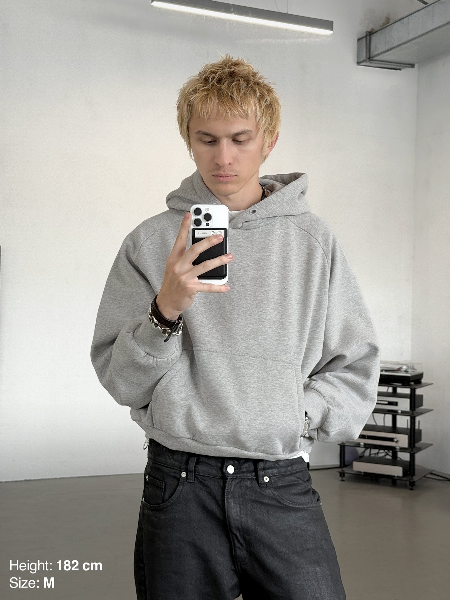 RETRO DRAWSTRING HOODIE - GRAY