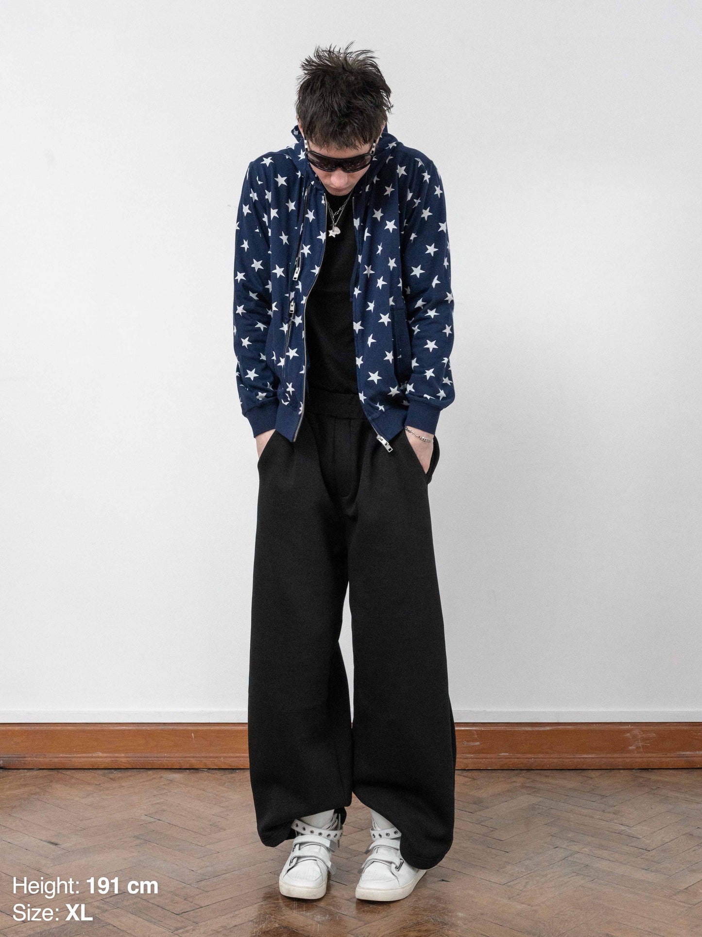 SLIM ZIP HOODIE - STARS