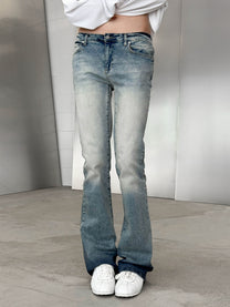 AUSGESTELLTE JEANS - WET BLUE