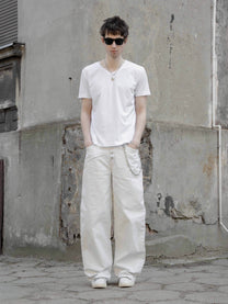 V-NECK TEE - WHITE