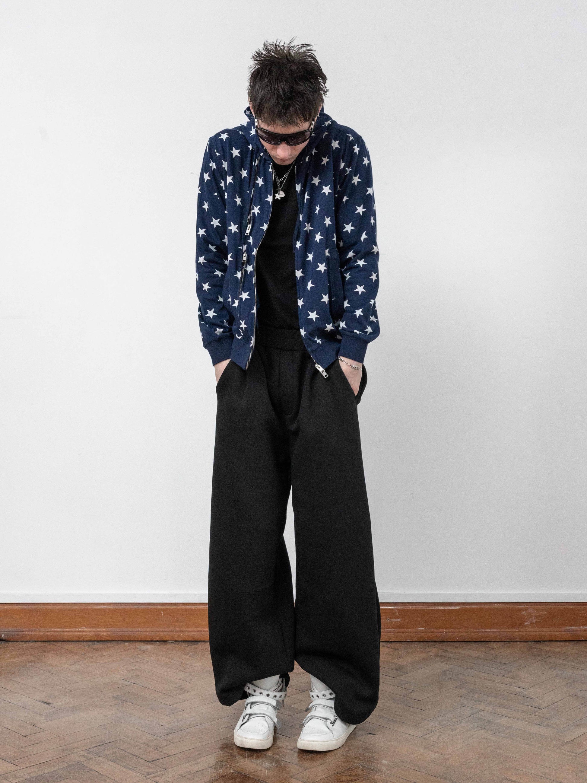 SLIM ZIP HOODIE - STARS