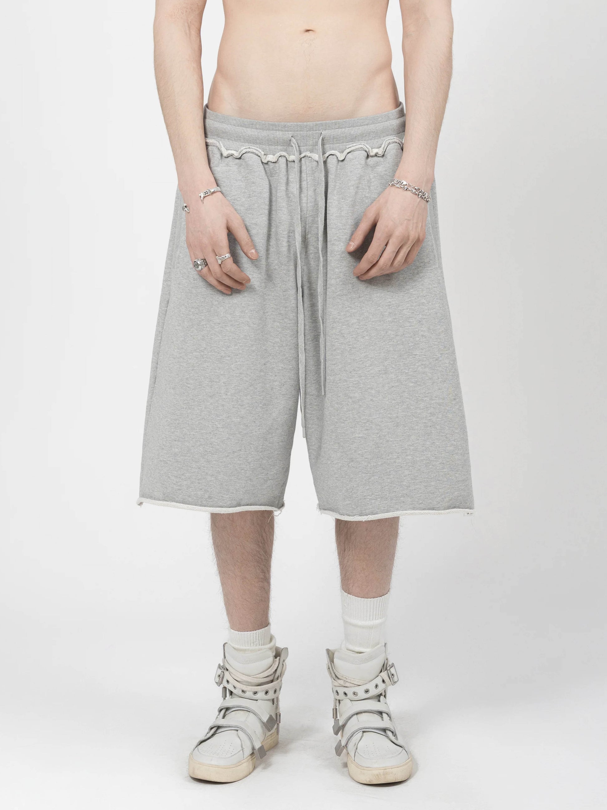 MAXI SHORTS - GRAY