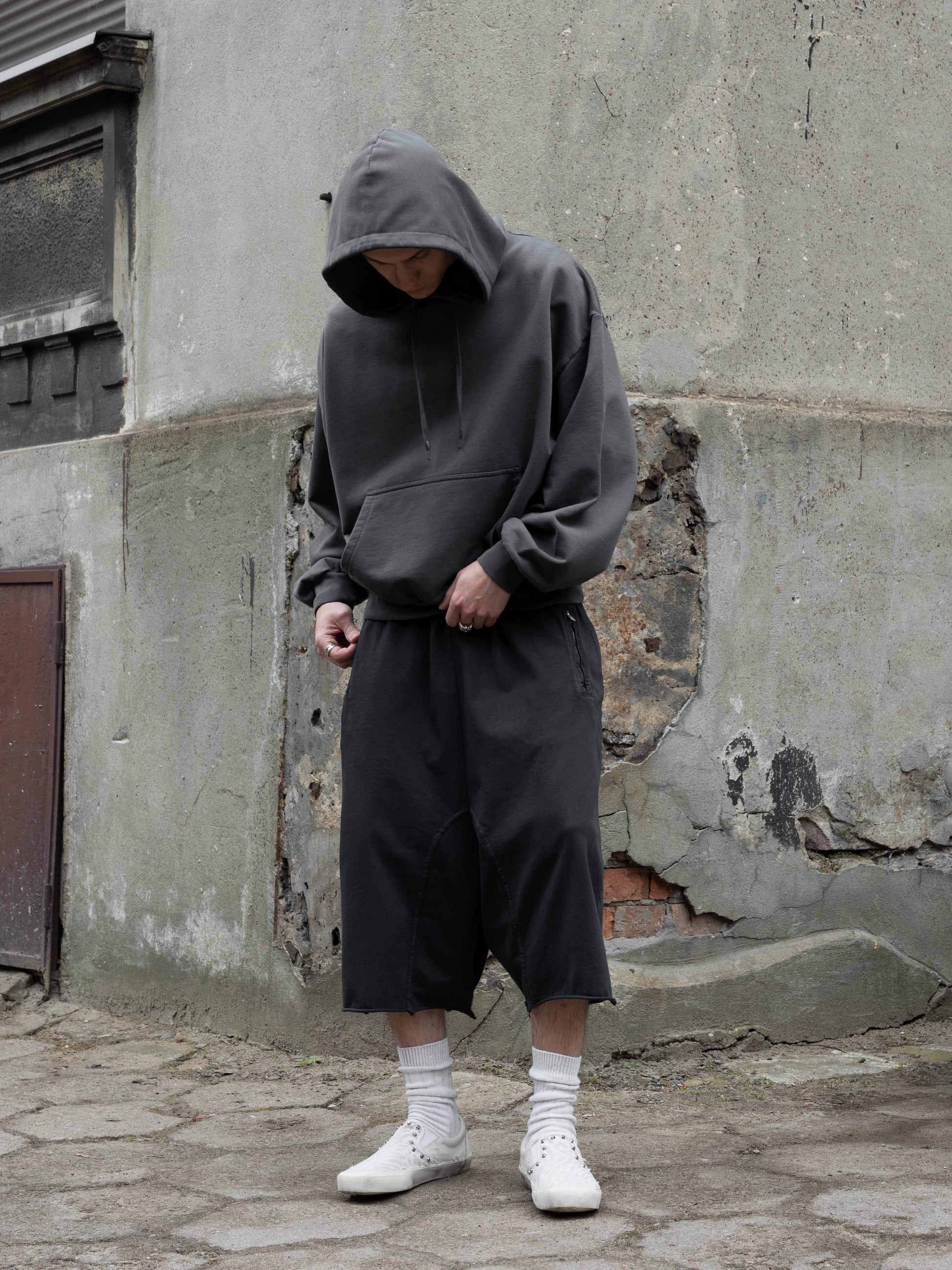 HEAVY HOODIE - GRAPHITE