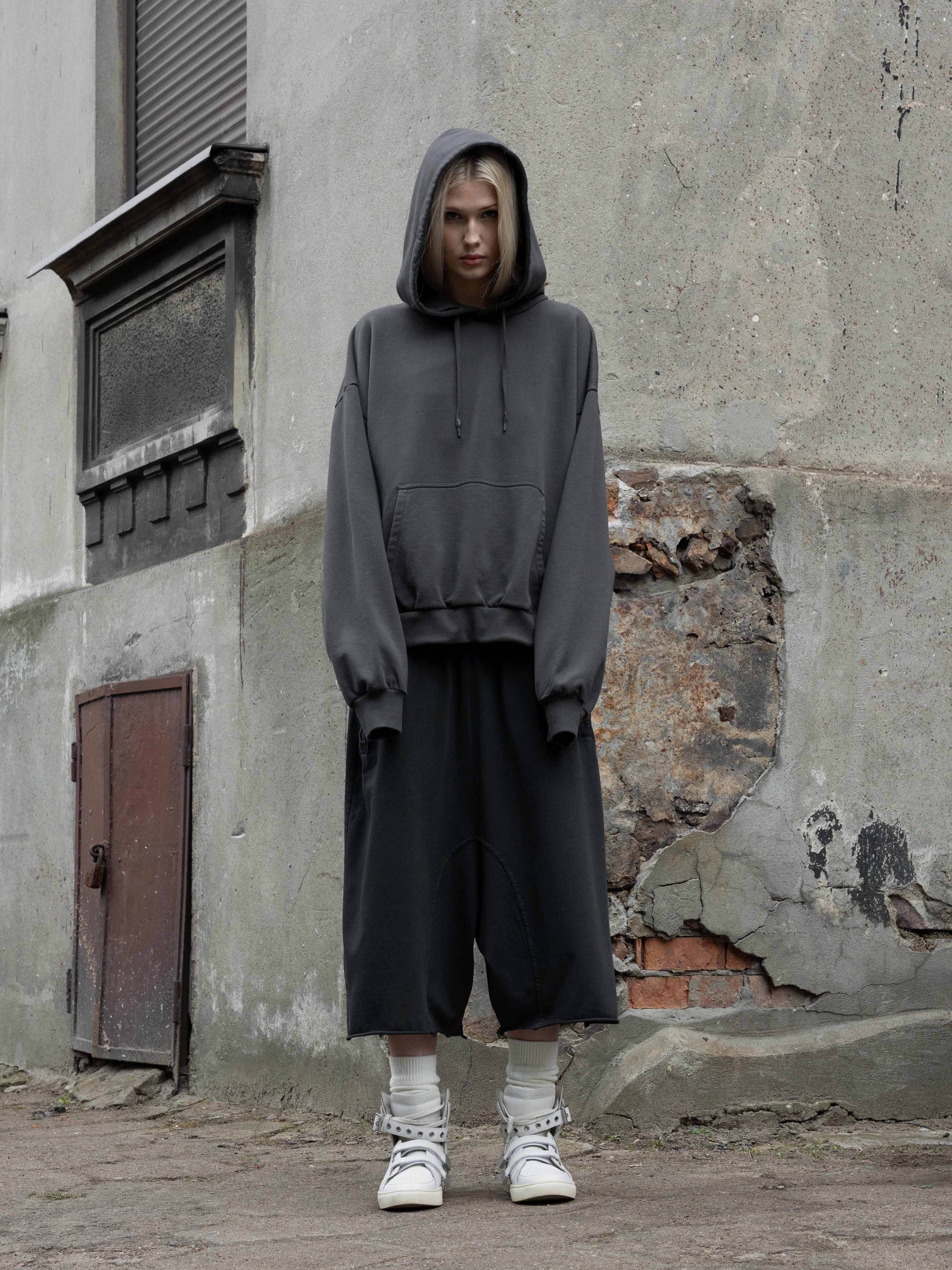 HEAVY HOODIE - GRAPHITE