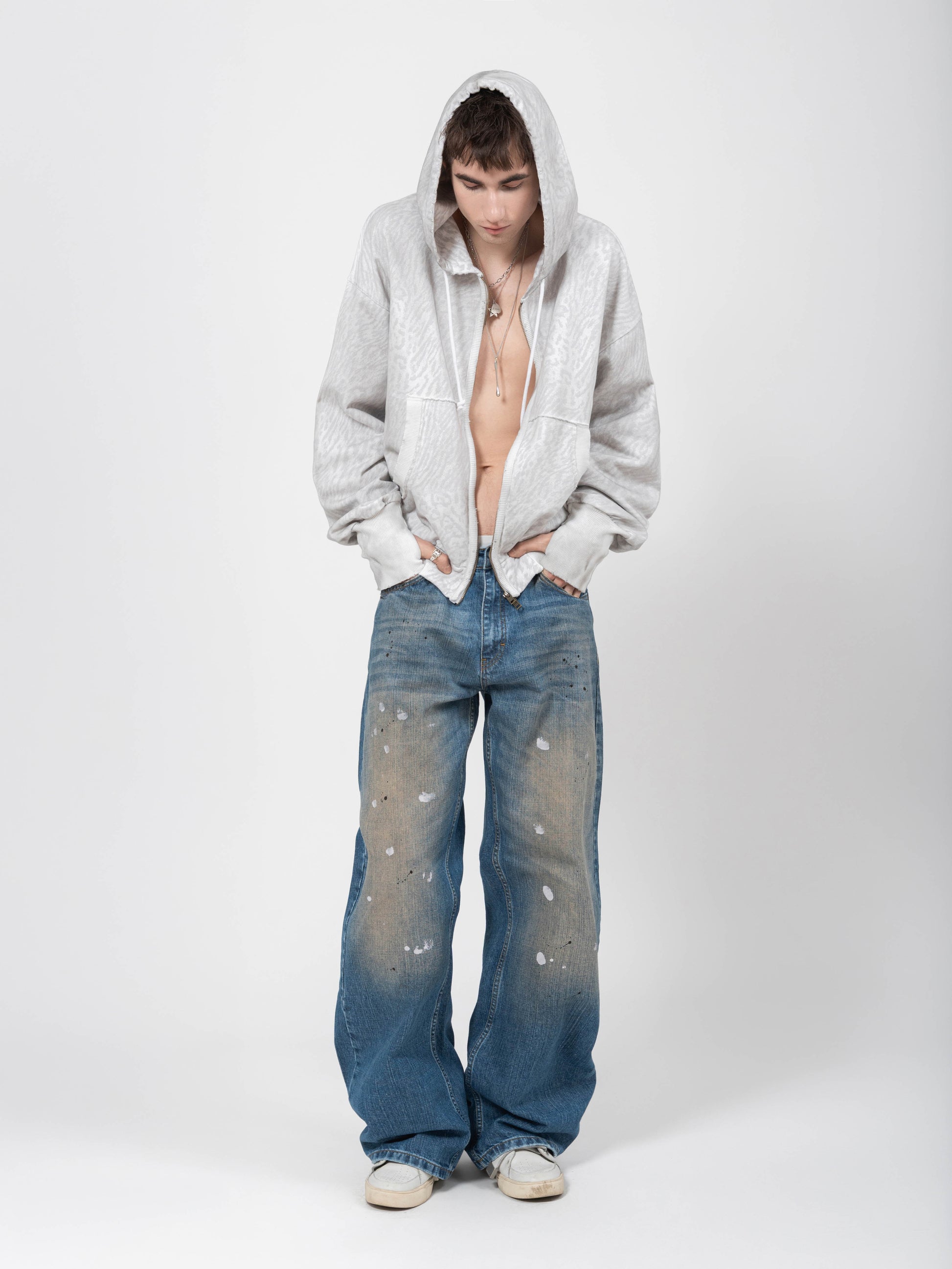 2010 ZIP HOODIE – WEISSER LEOPARD