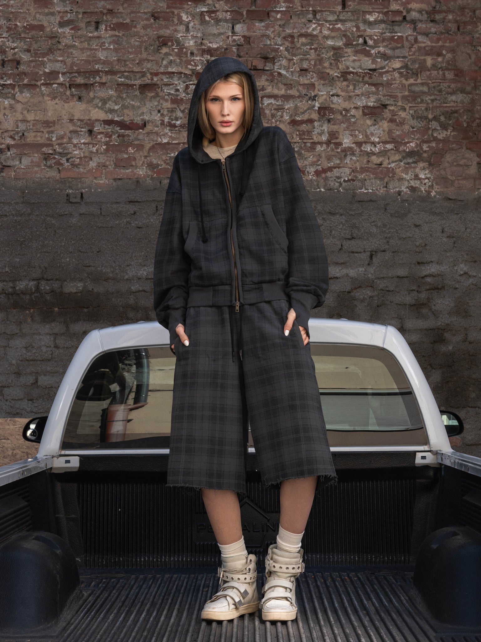 MAXI-SHORTS – SCHWARZ KARO