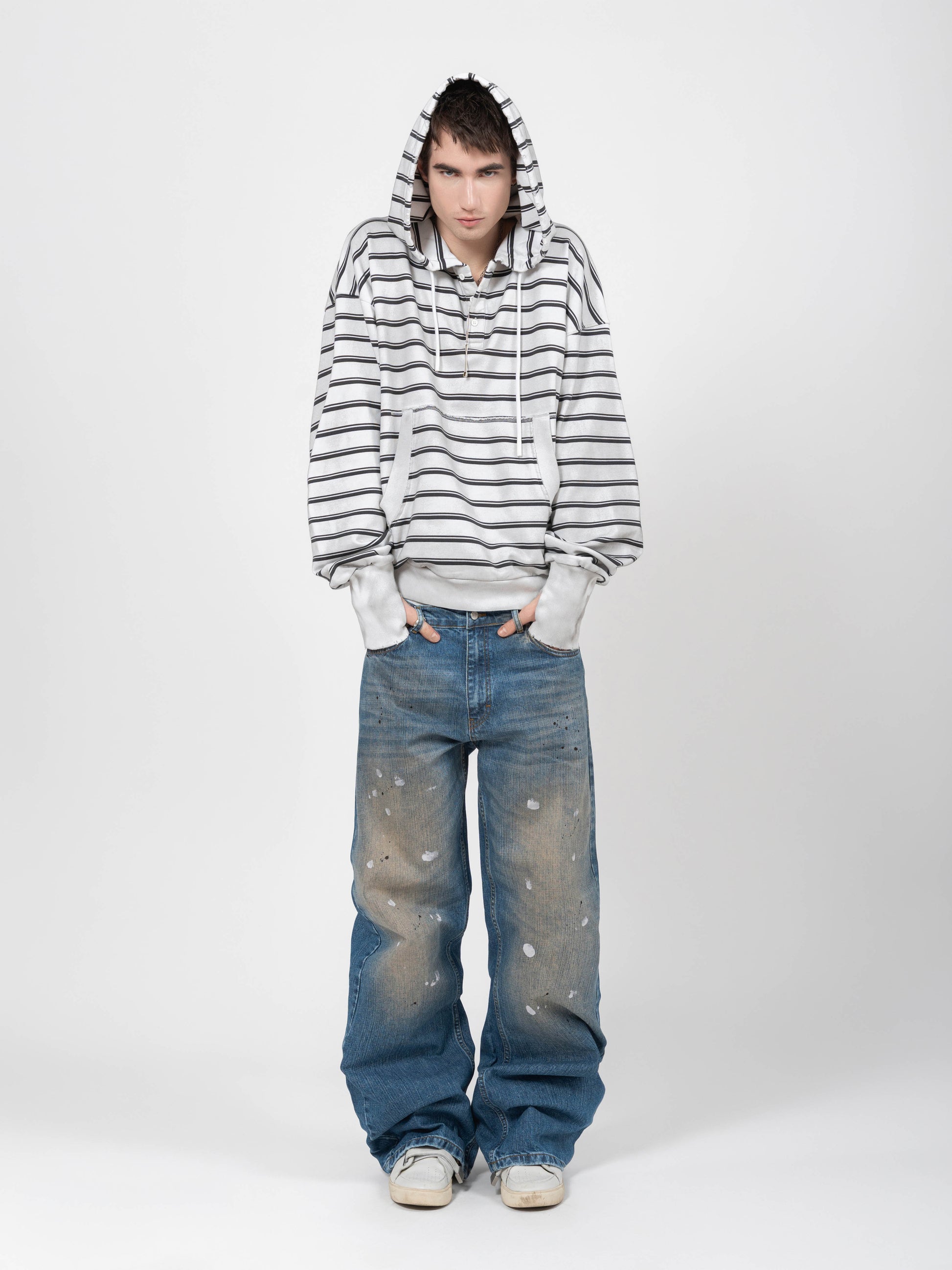 HENLEY HOODIE - WHITE STRIPED