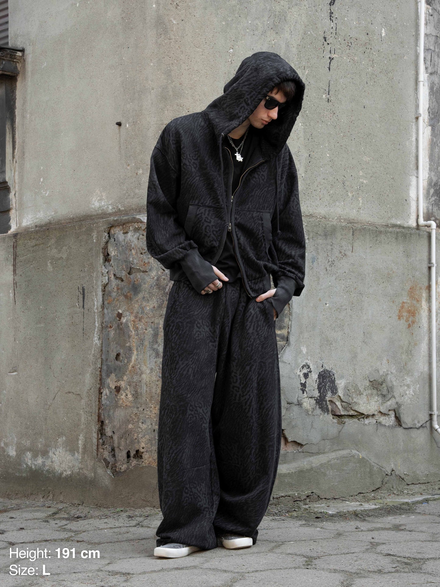 2010 SWEATPANTS - BLACK LEOPARD