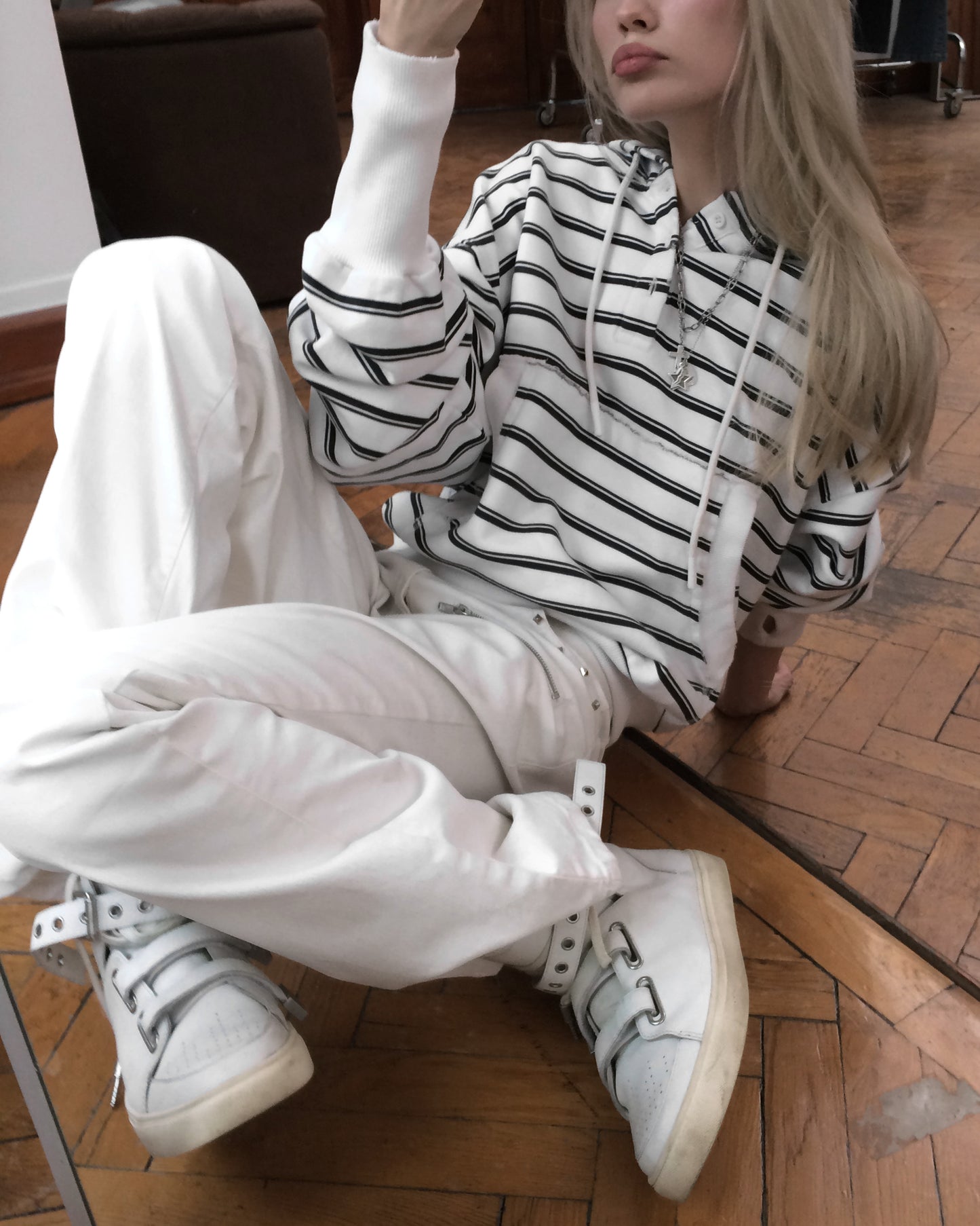 HIGH TOP SNEAKER - WHITE