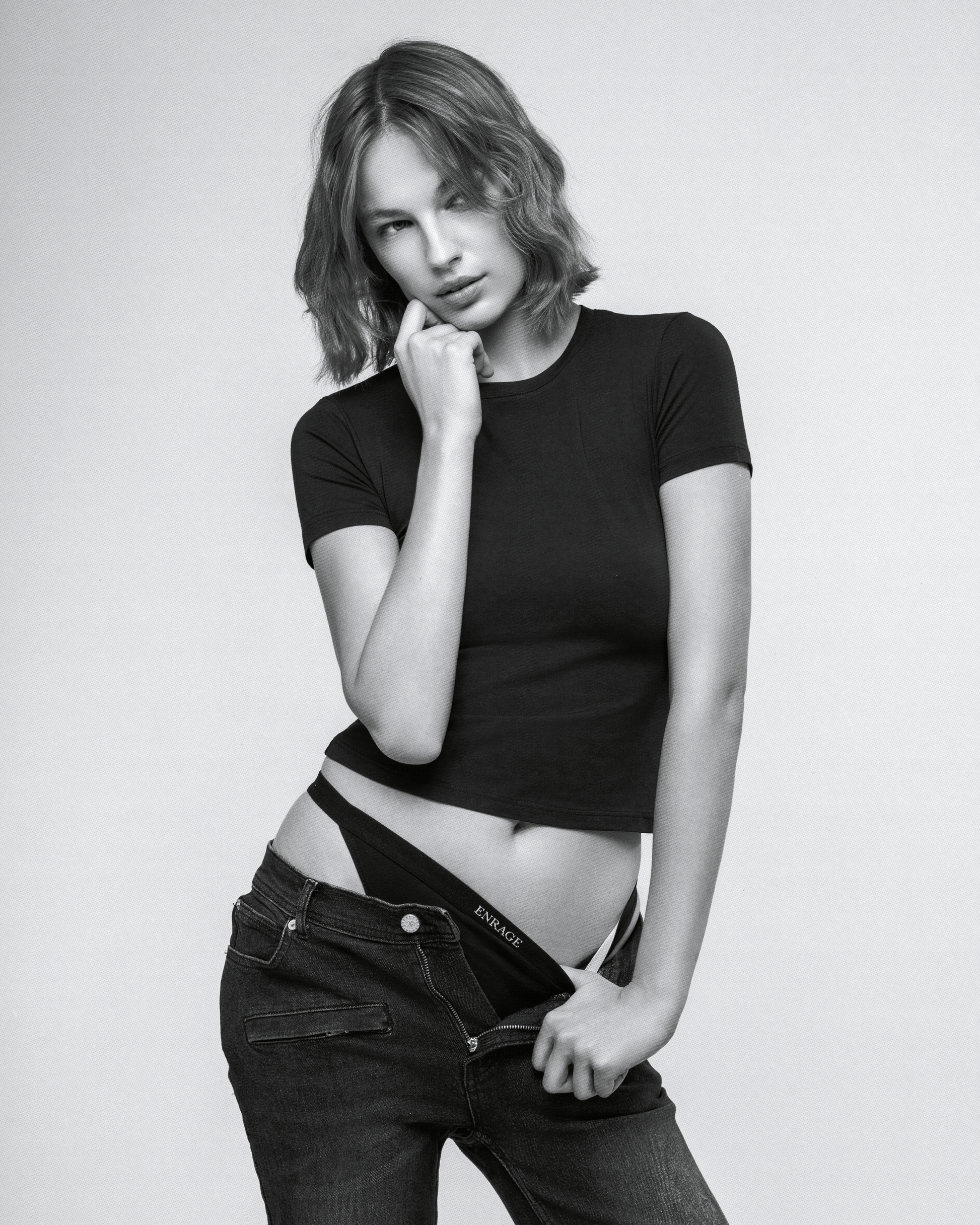 DAILY TEE WOMEN - BLACK