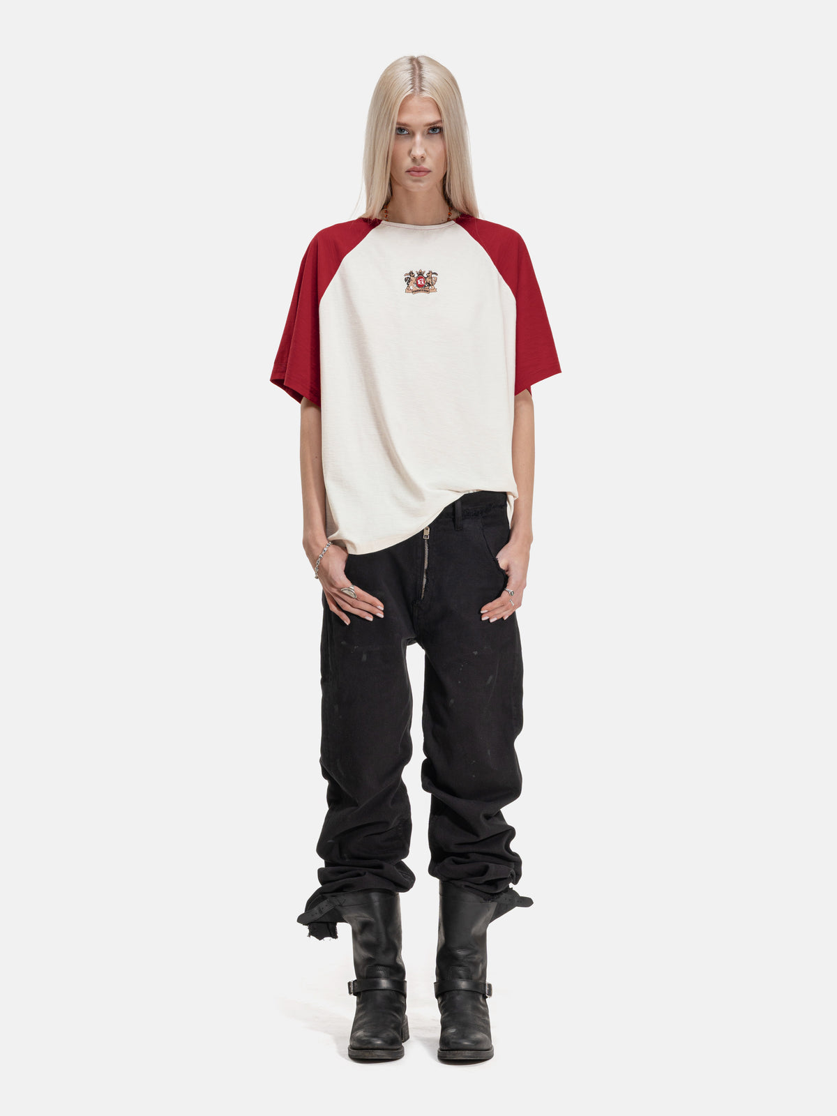 CIGARETTE TEE - RED/WHITE