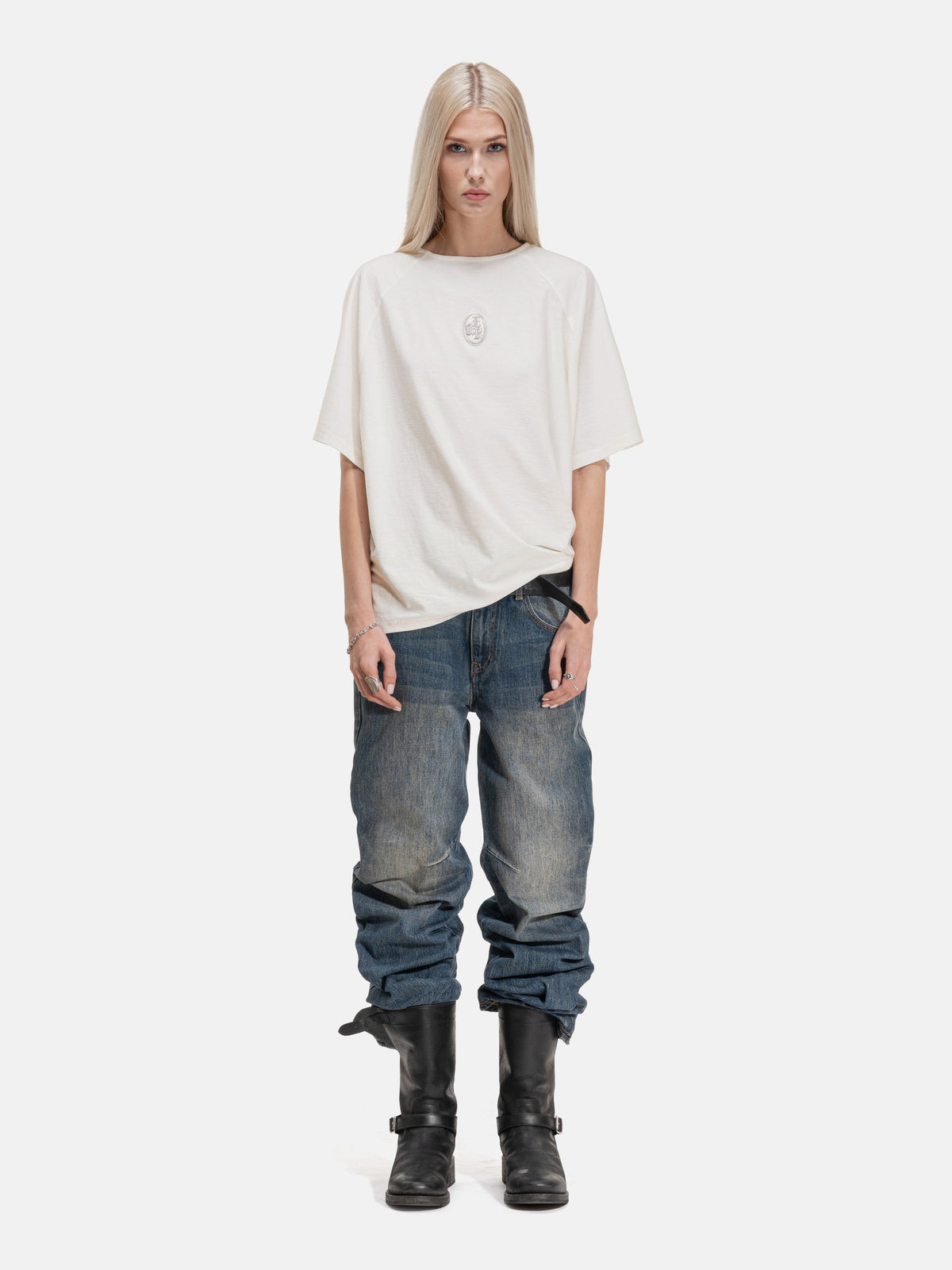 CIGARETTE TEE - CREAM