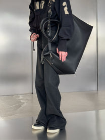 LEATHER DUFFLE BAG