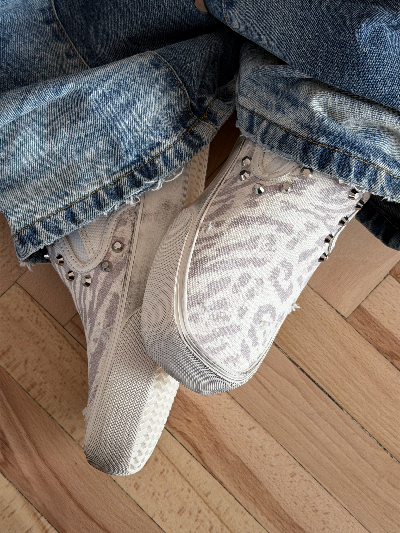 SLIP ON SNEAKER - WHITE LEOPARD