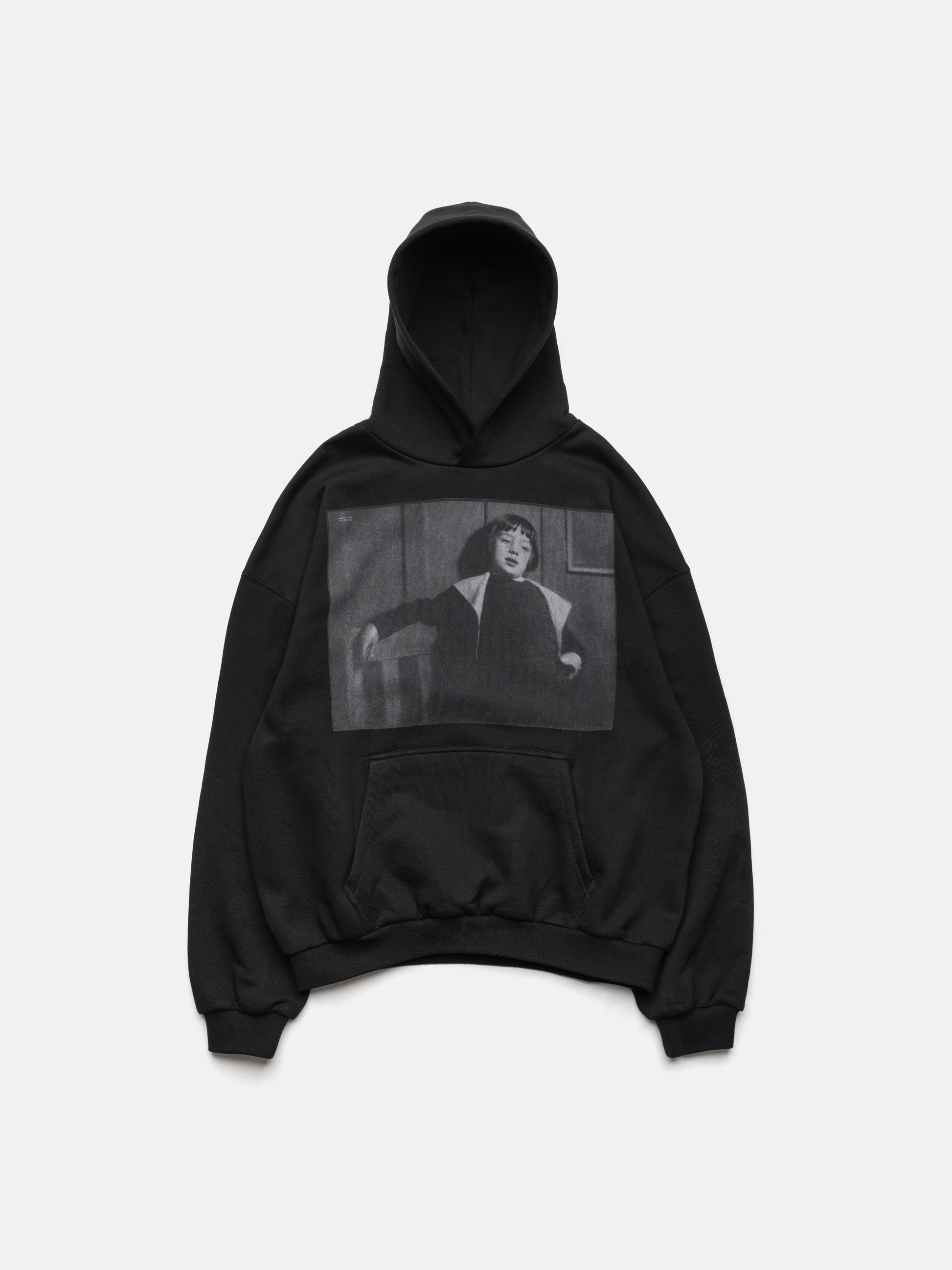 MASSIVE HOODIE - BLACK PHOTOGRAPH