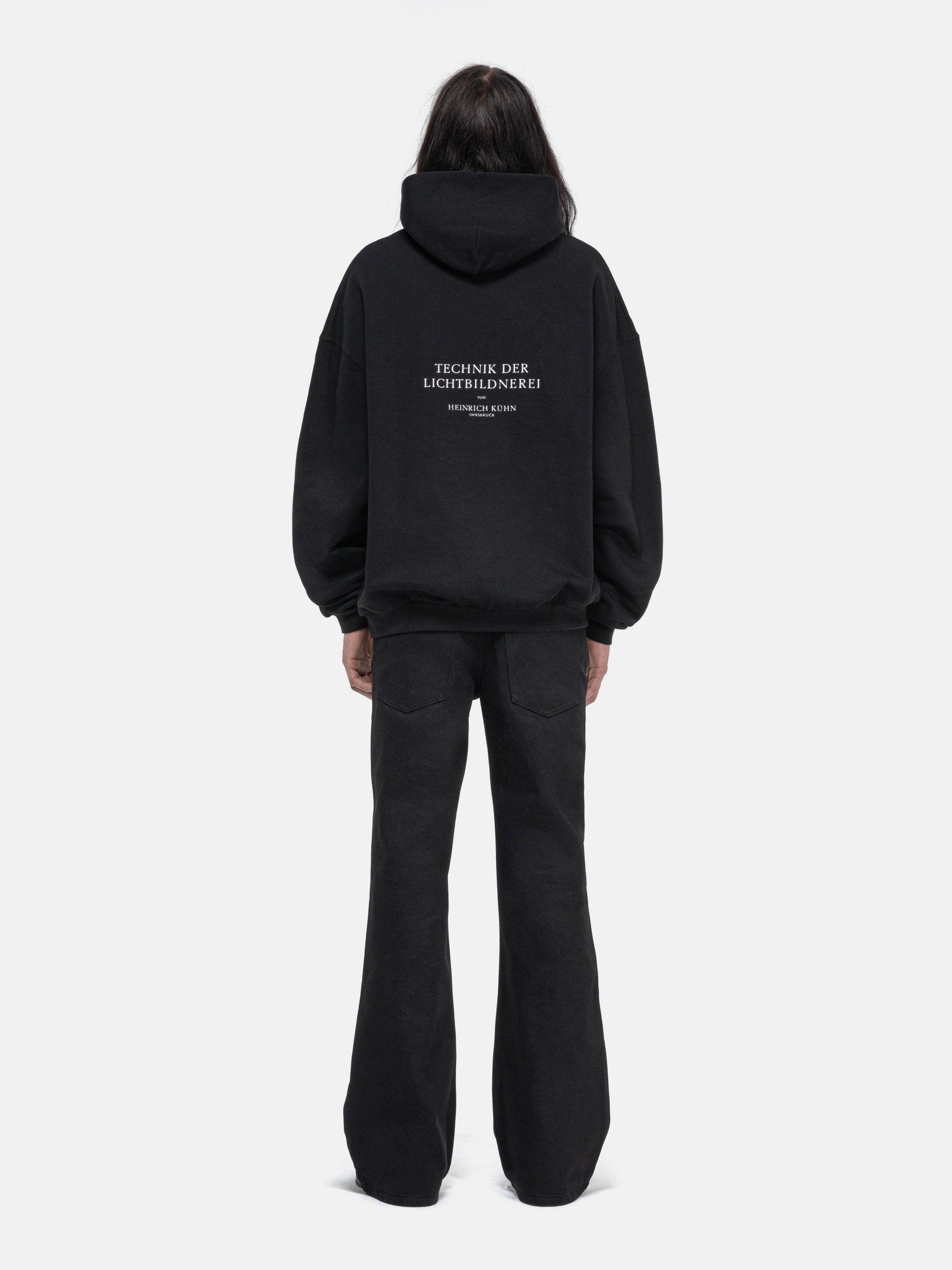MASSIVE HOODIE - BLACK PHOTOGRAPH