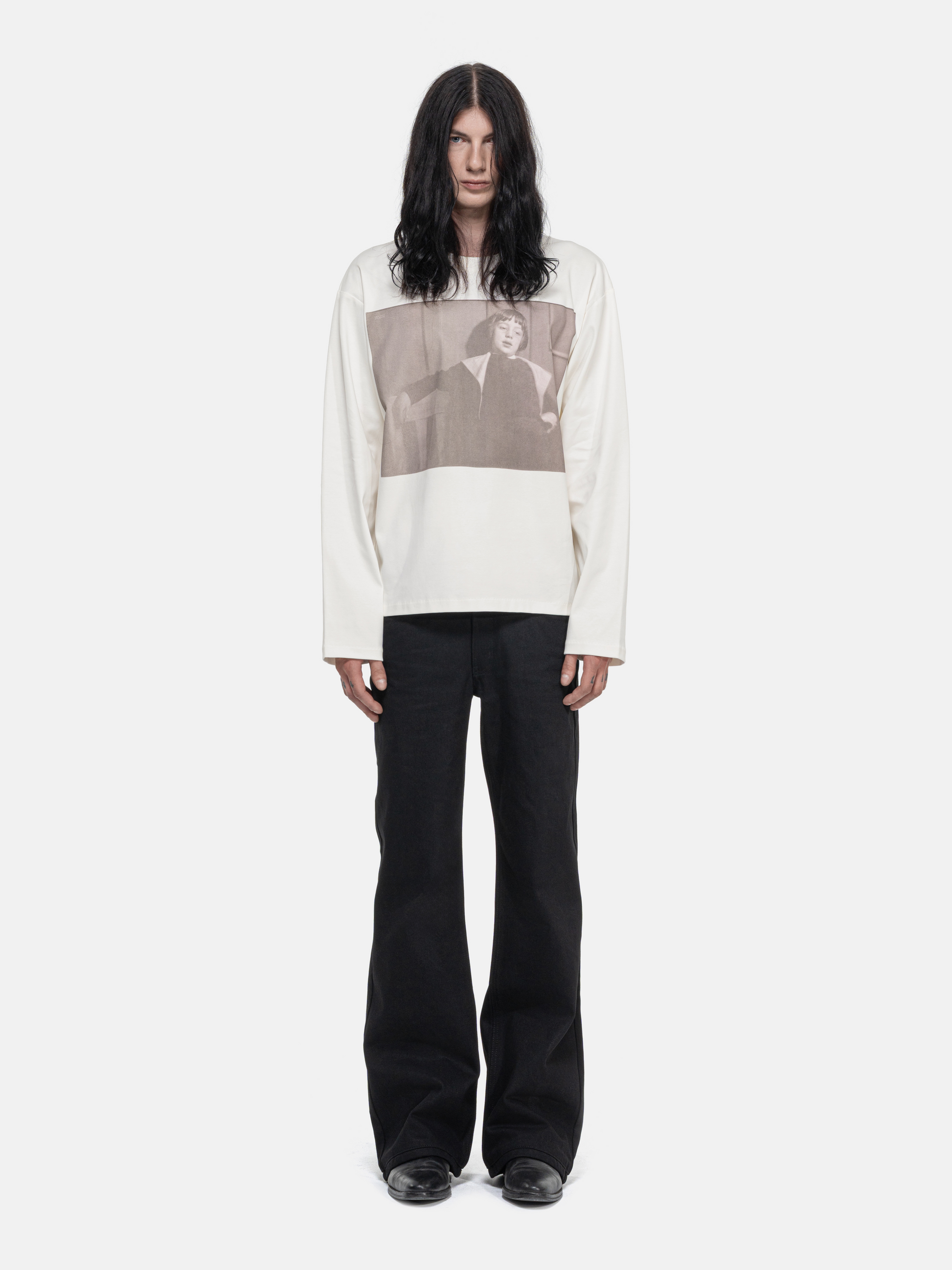MODERNIST LONGSLEEVE - PHOTOGRAPH