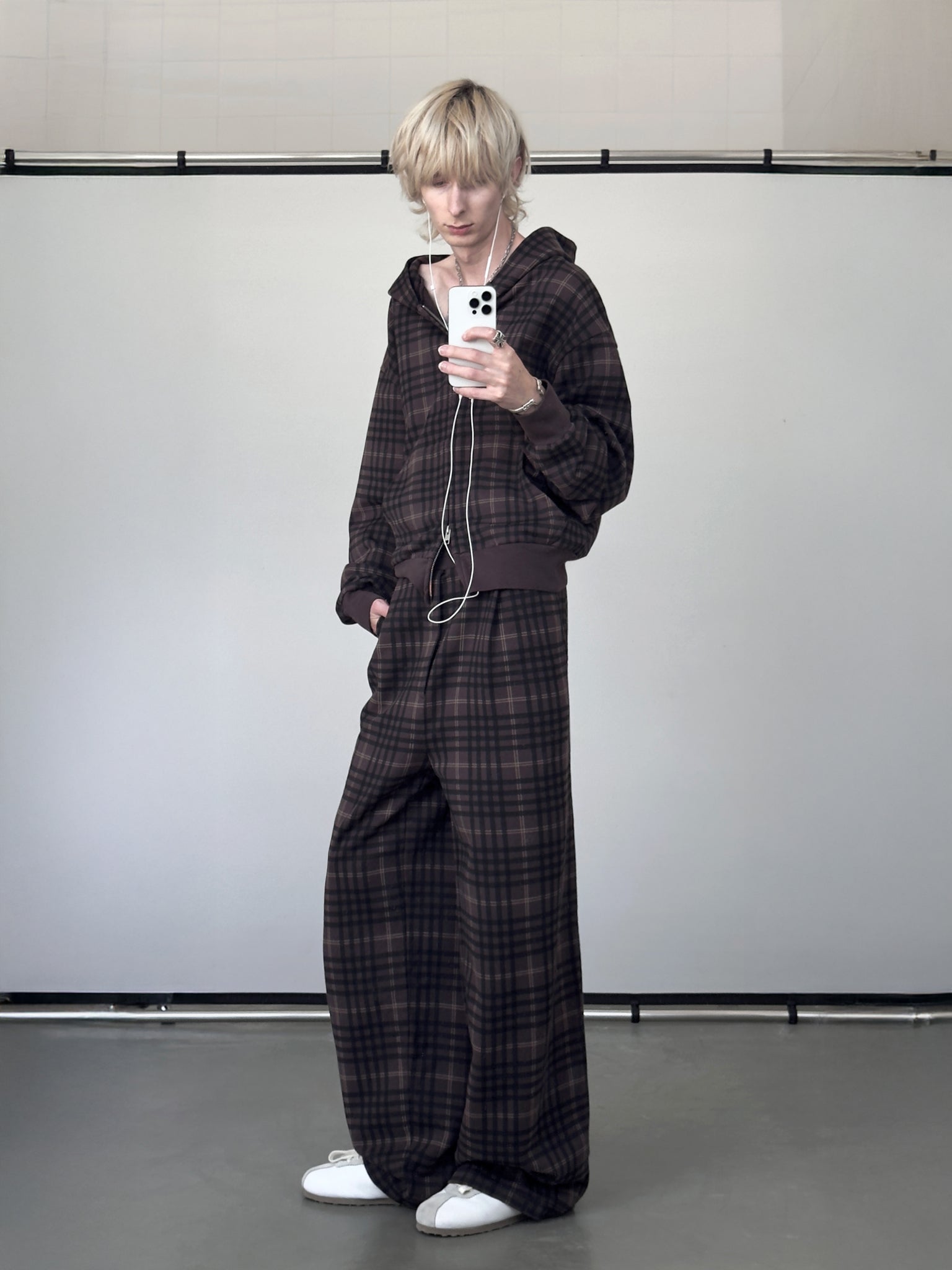 PLEATED SWEATPANTS - TARTAN