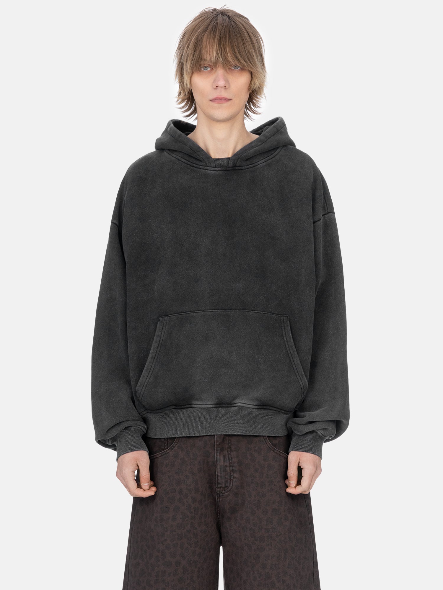 GEWASCHENER SCHWARZER EDITOR'S CUT HOODIE