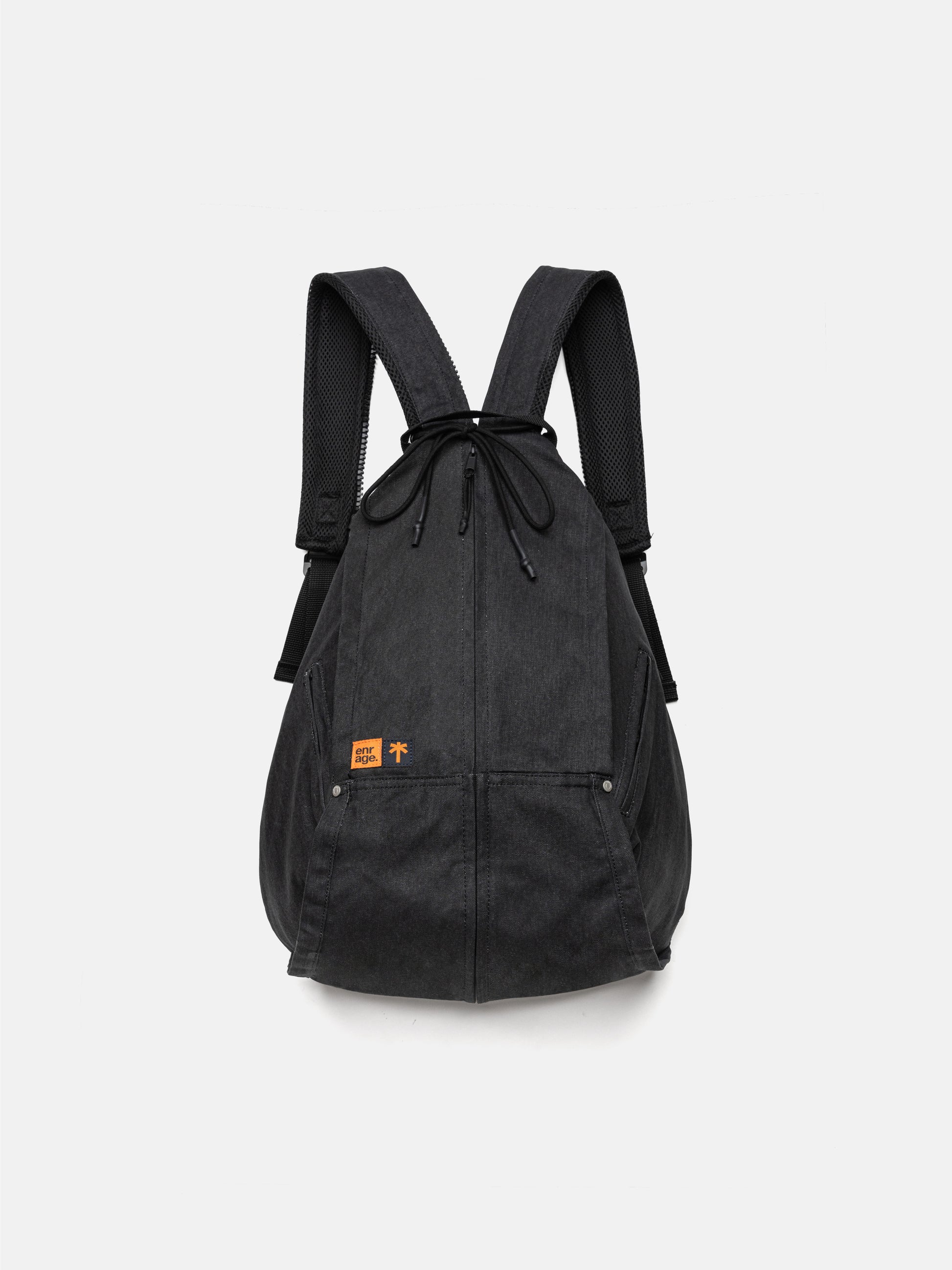 BACKPACK - BLACK