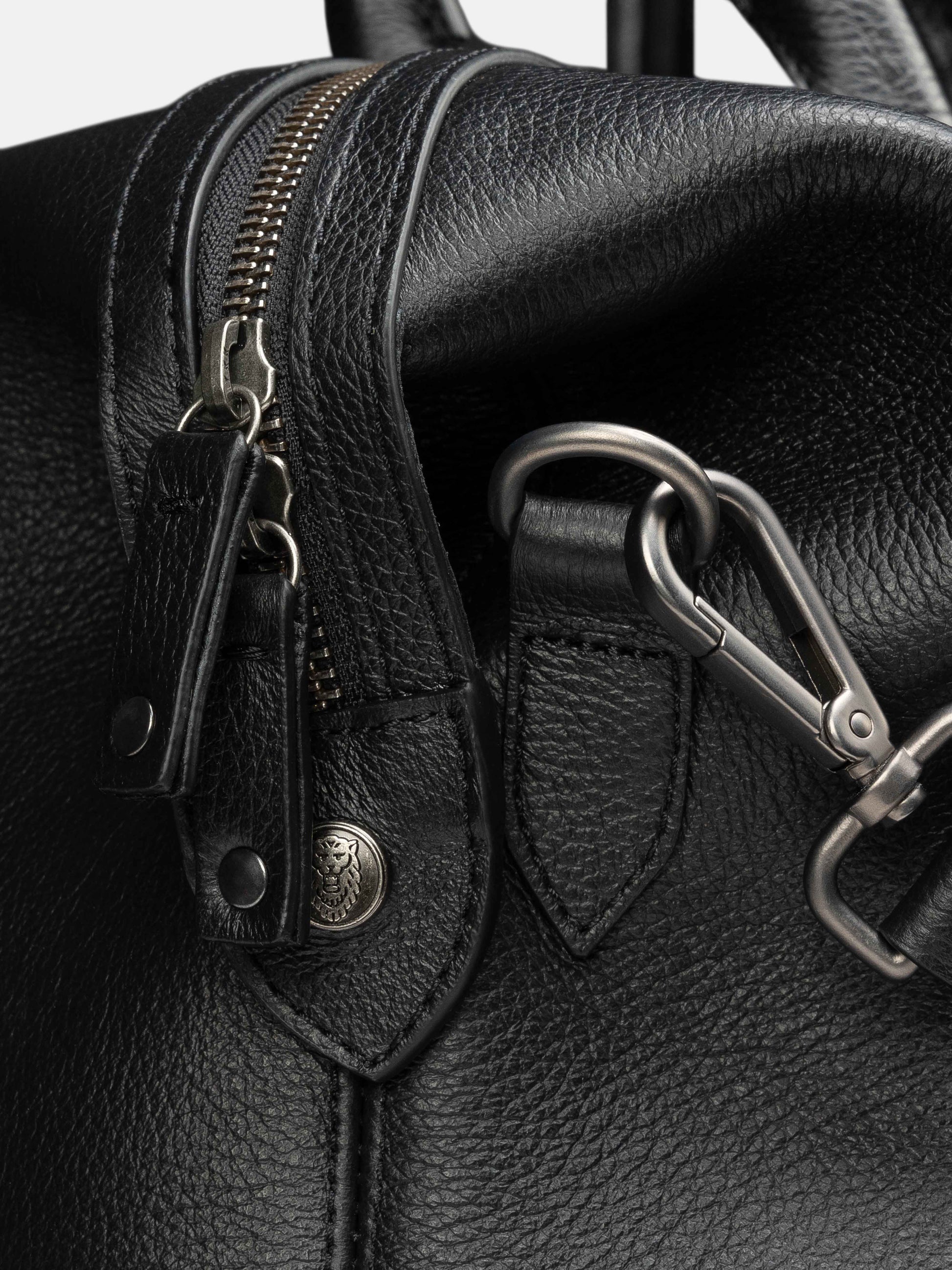 LEATHER DUFFLE BAG