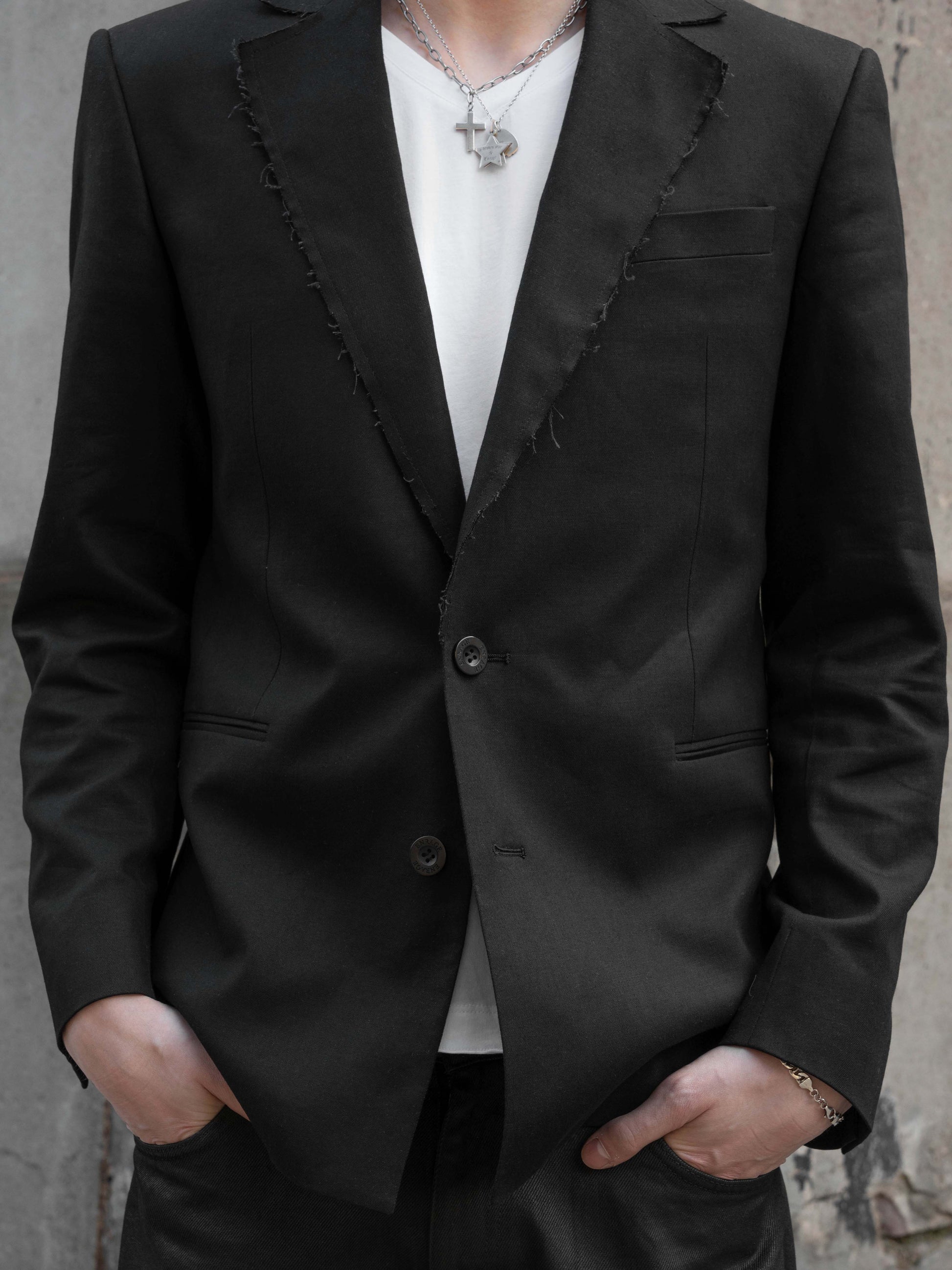 WORN BLAZER - BLACK