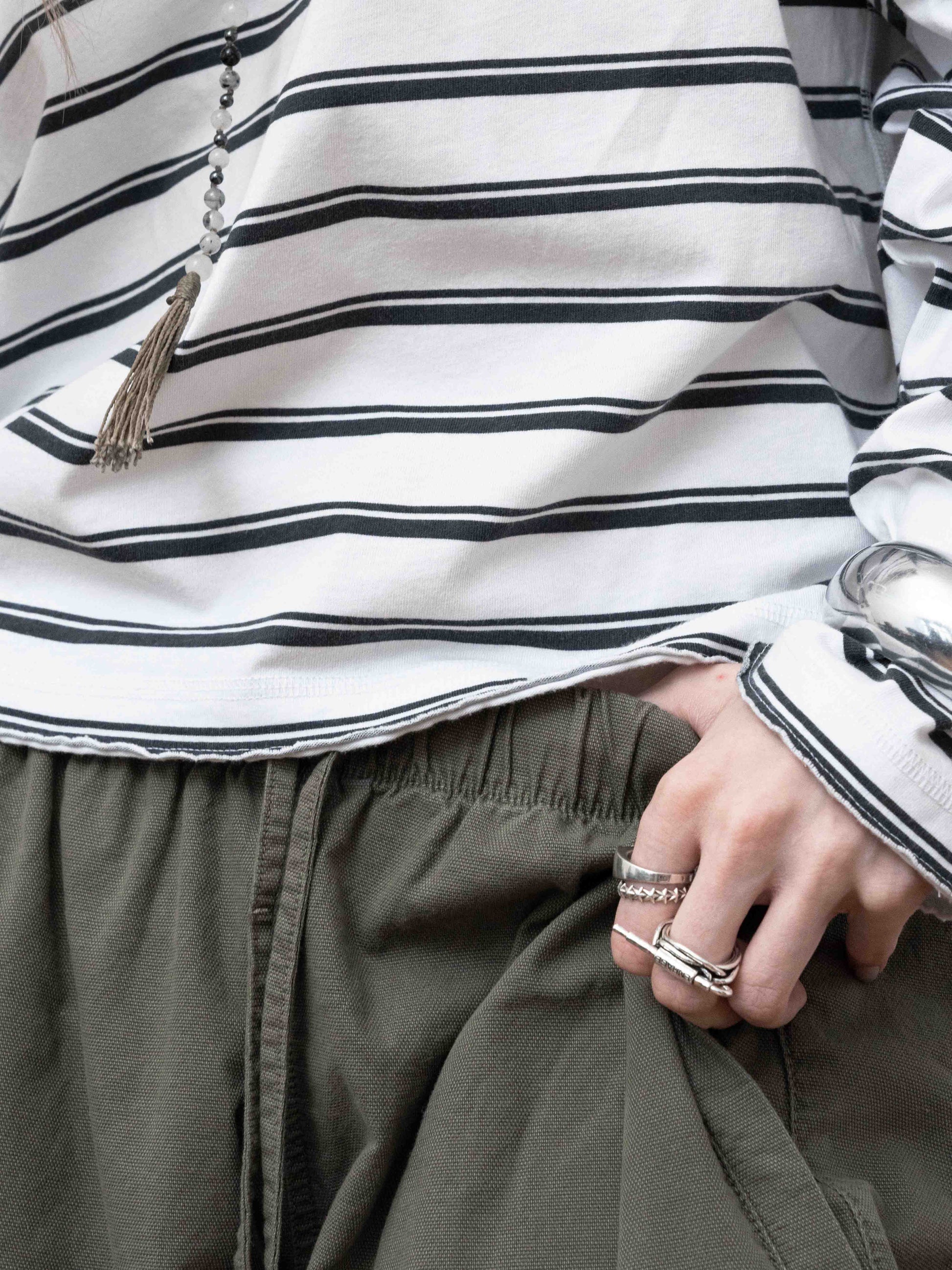 BAGGY LONGSLEEVE – WEISS GESTREIFT