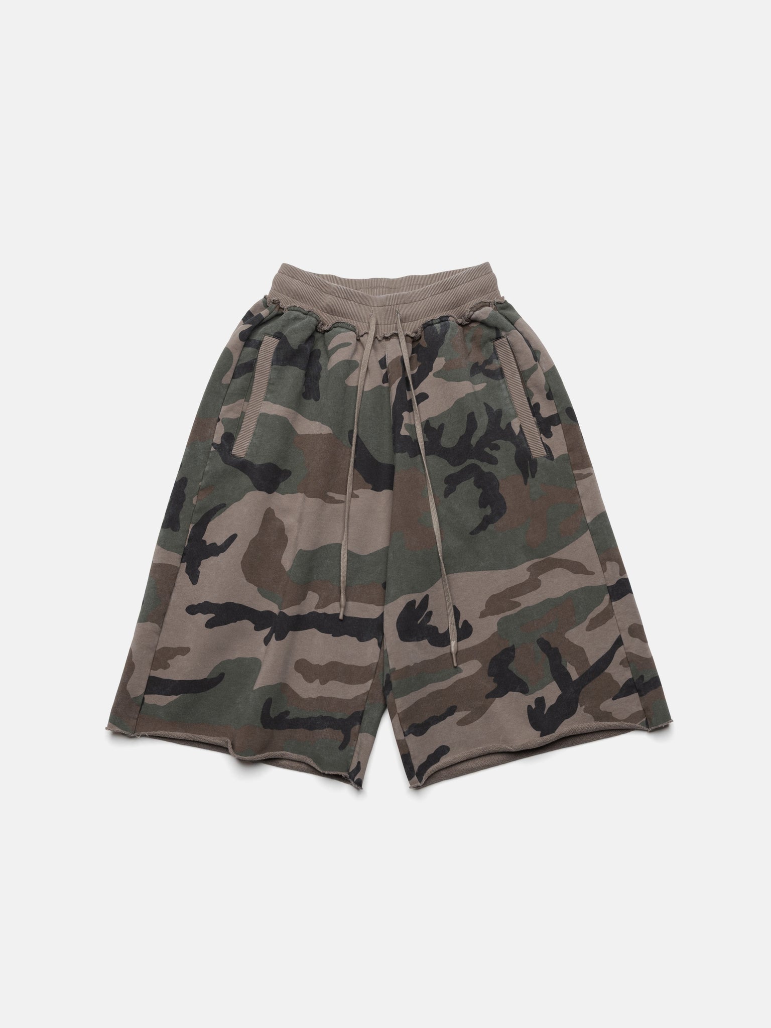 MAXI-SHORTS – CAMO