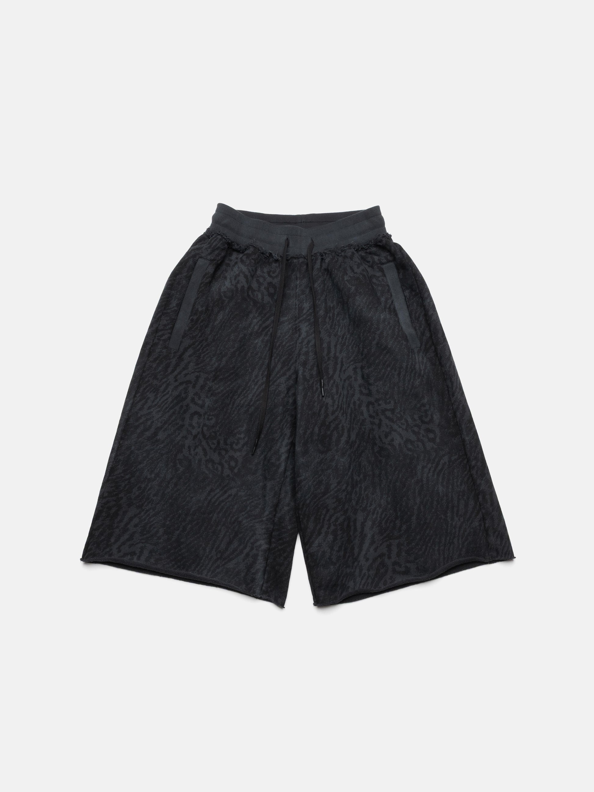 MAXI-SHORTS – SCHWARZER LEOPARD