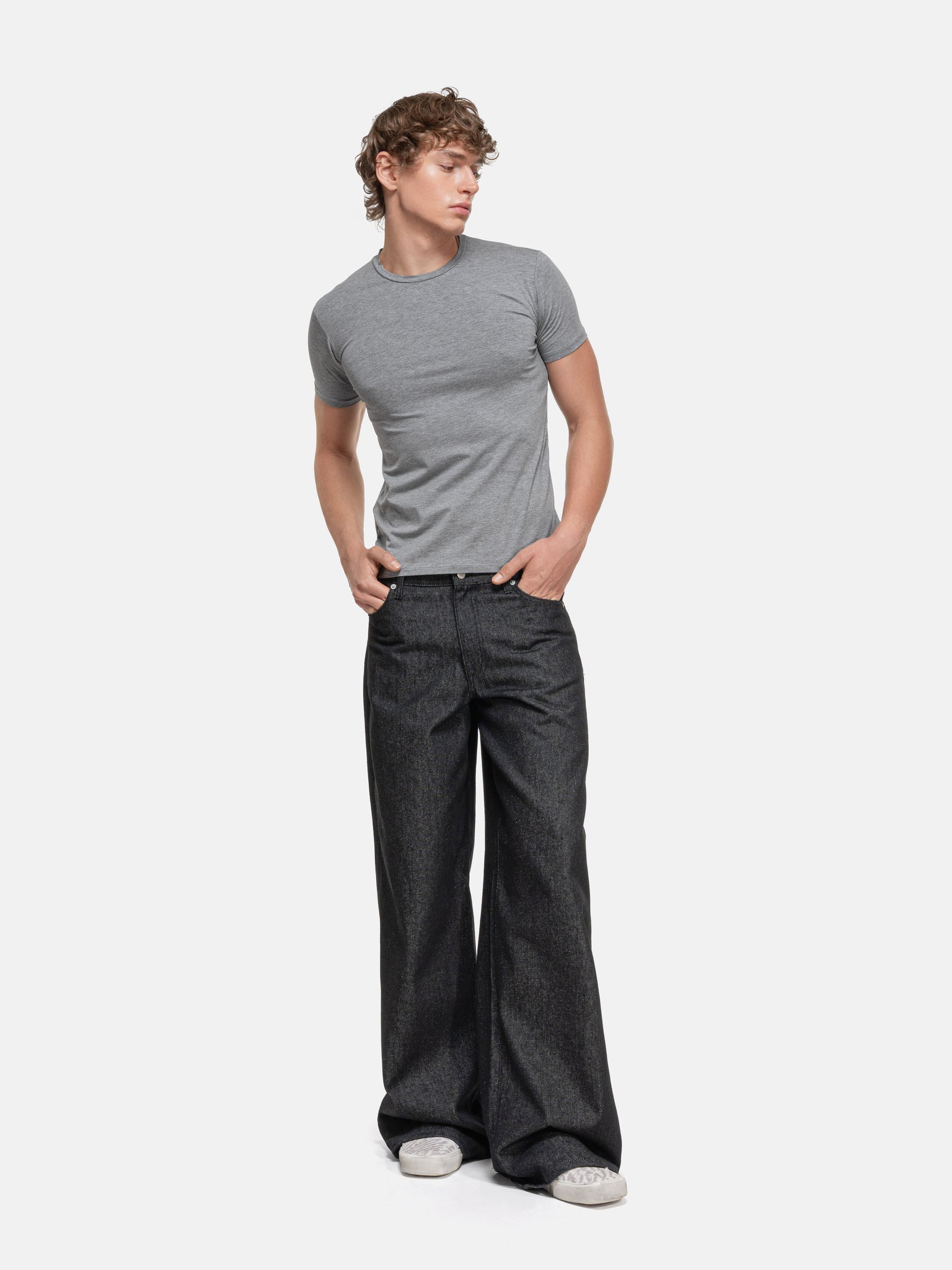 DAILY TEE MEN - GREY