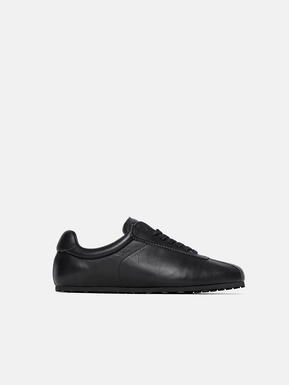 RETRO RUNNER - ALL BLACK