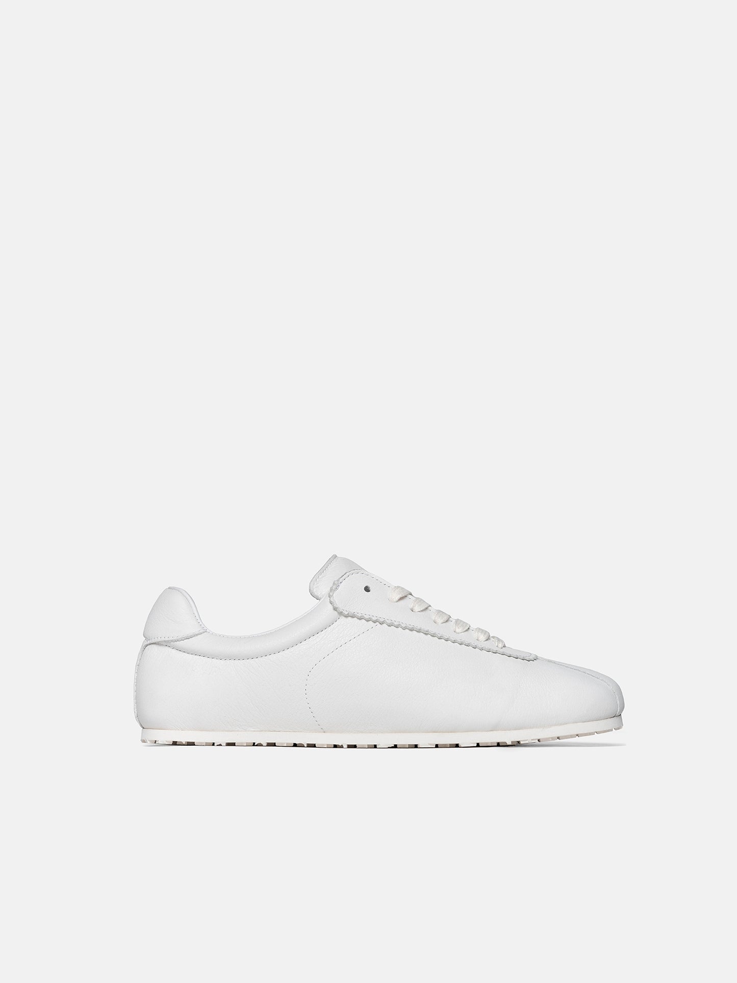 RETRO RUNNER - ALL WHITE