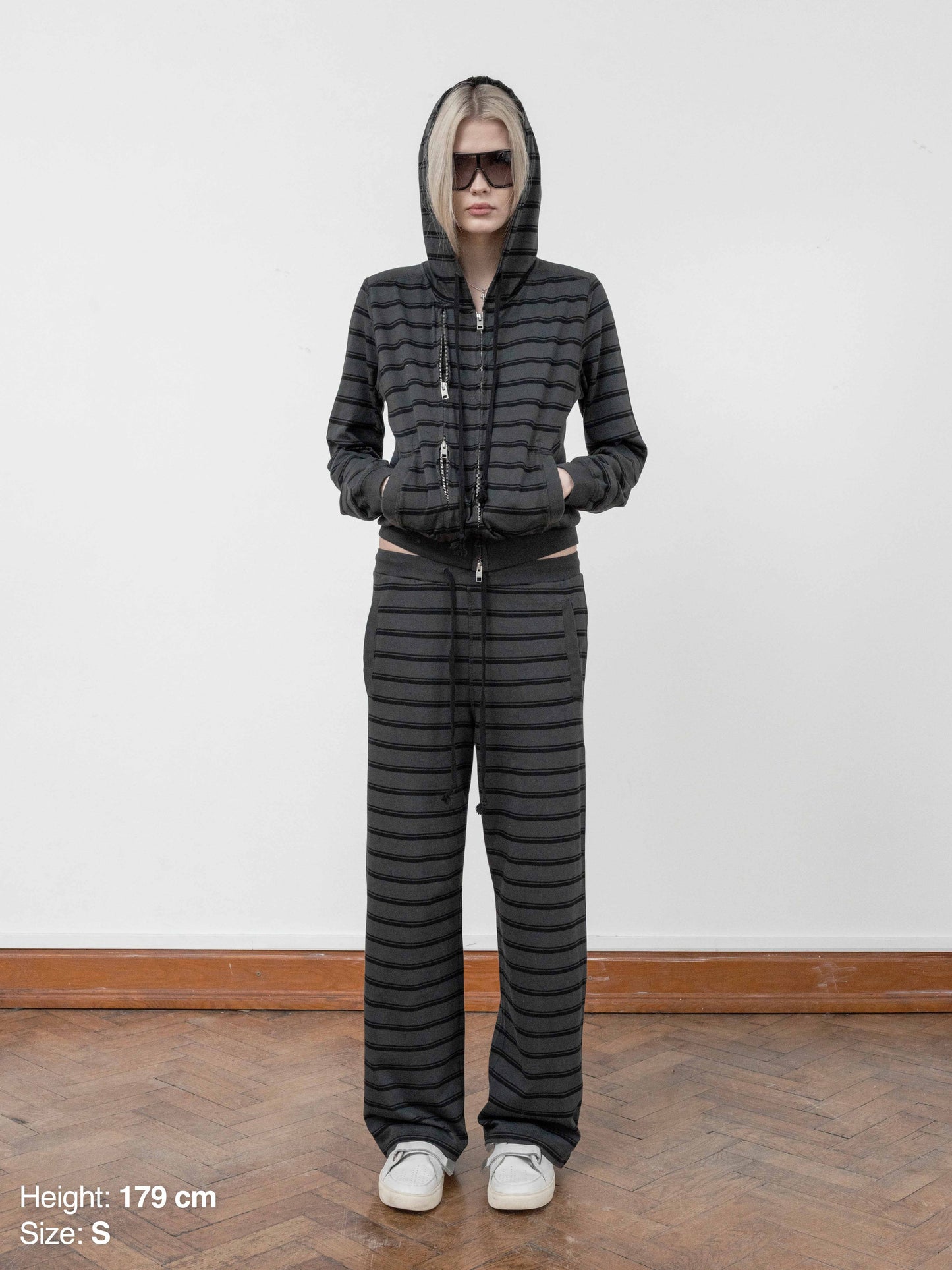 SLIM ZIP HOODIE - BLACK STRIPED