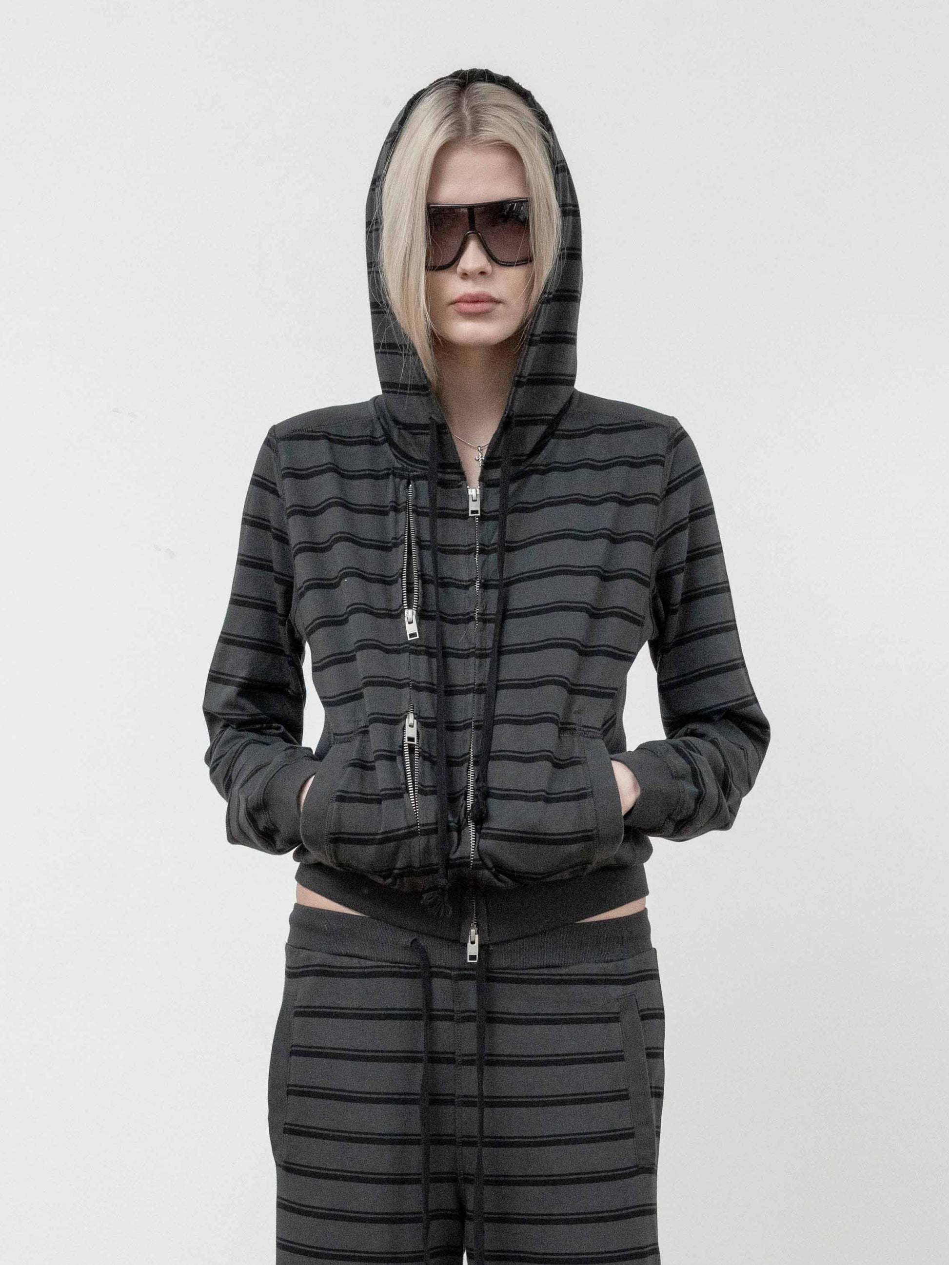 SLIM ZIP HOODIE - BLACK STRIPED