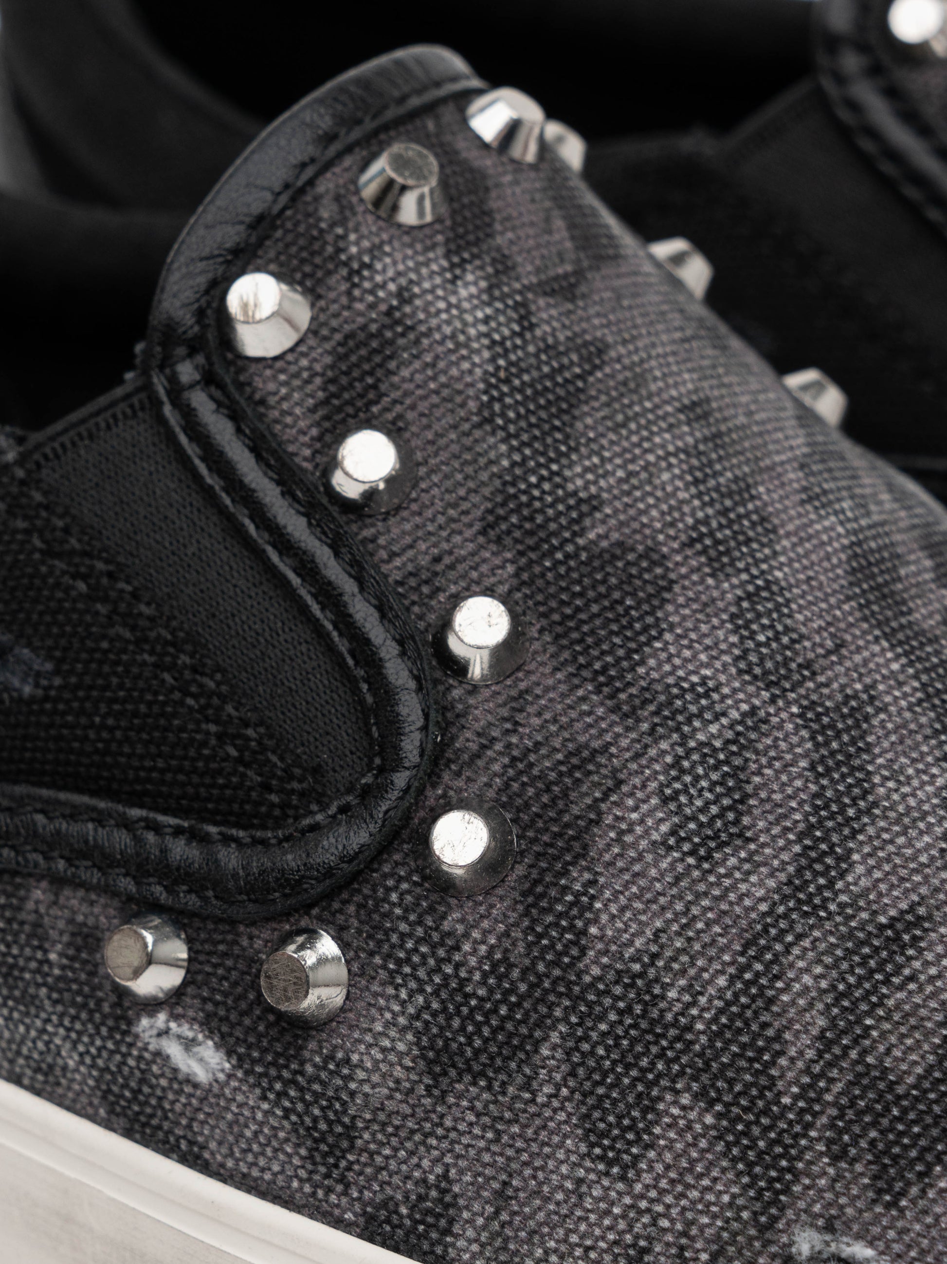 SLIP ON SNEAKER - BLACK LEOPARD